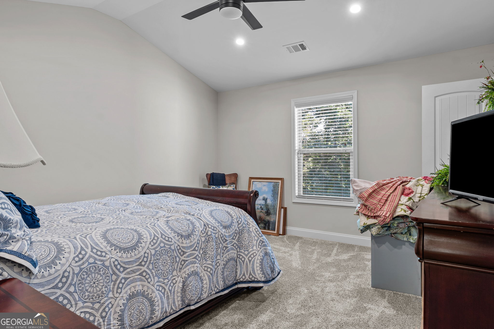 140 Greenview Drive Property Photo 33