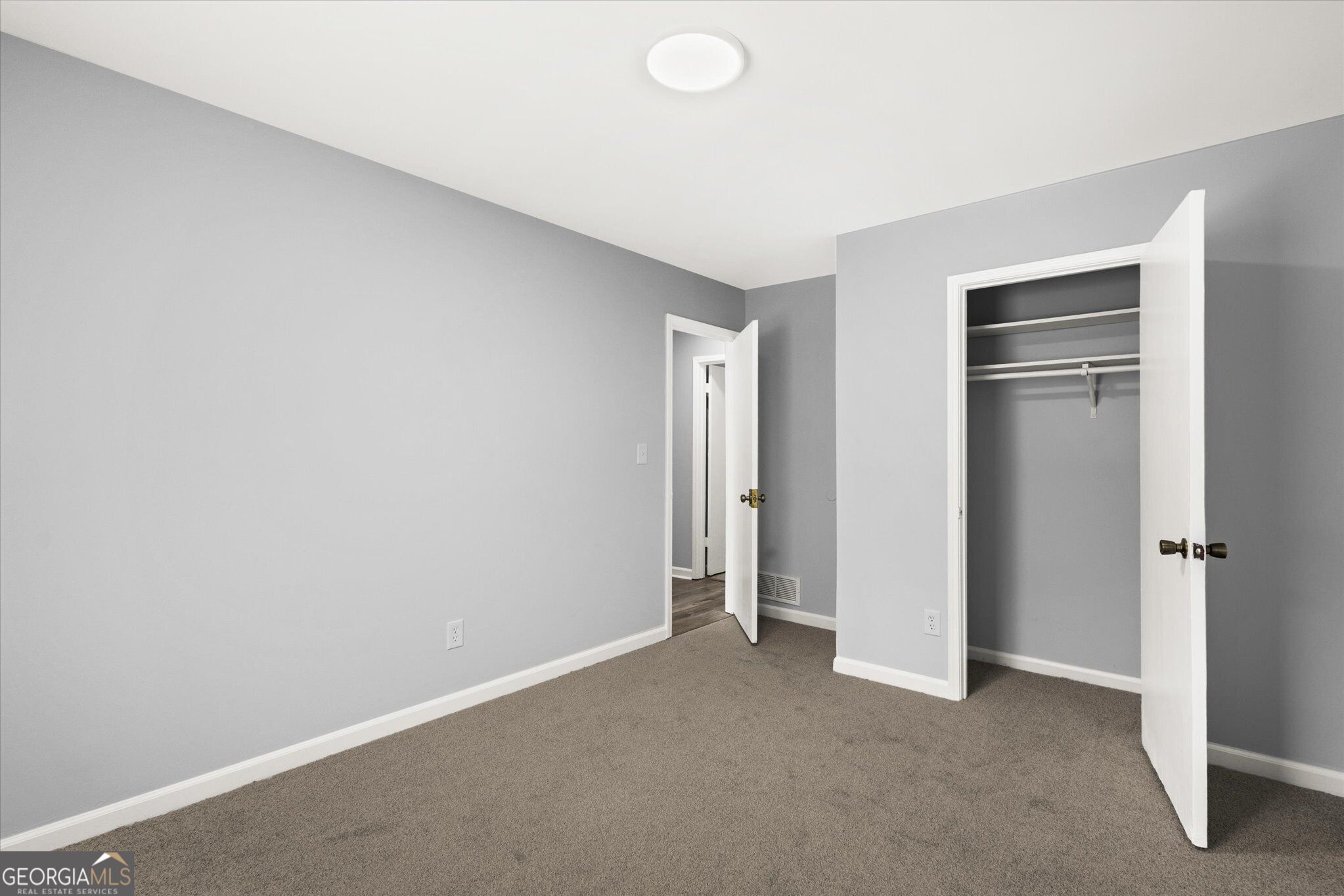 5882 Williams Road Property Photo 22