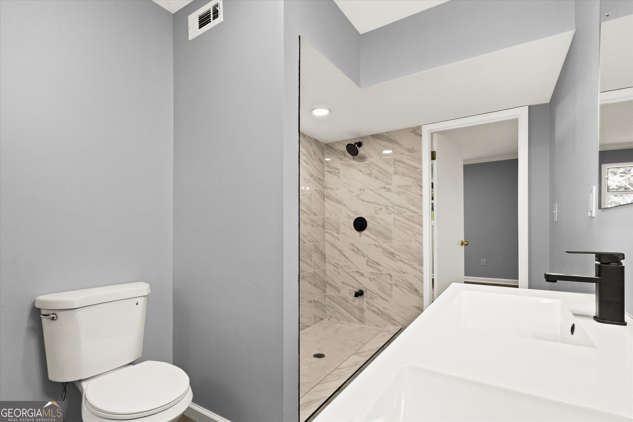 5882 Williams Road Property Photo 29