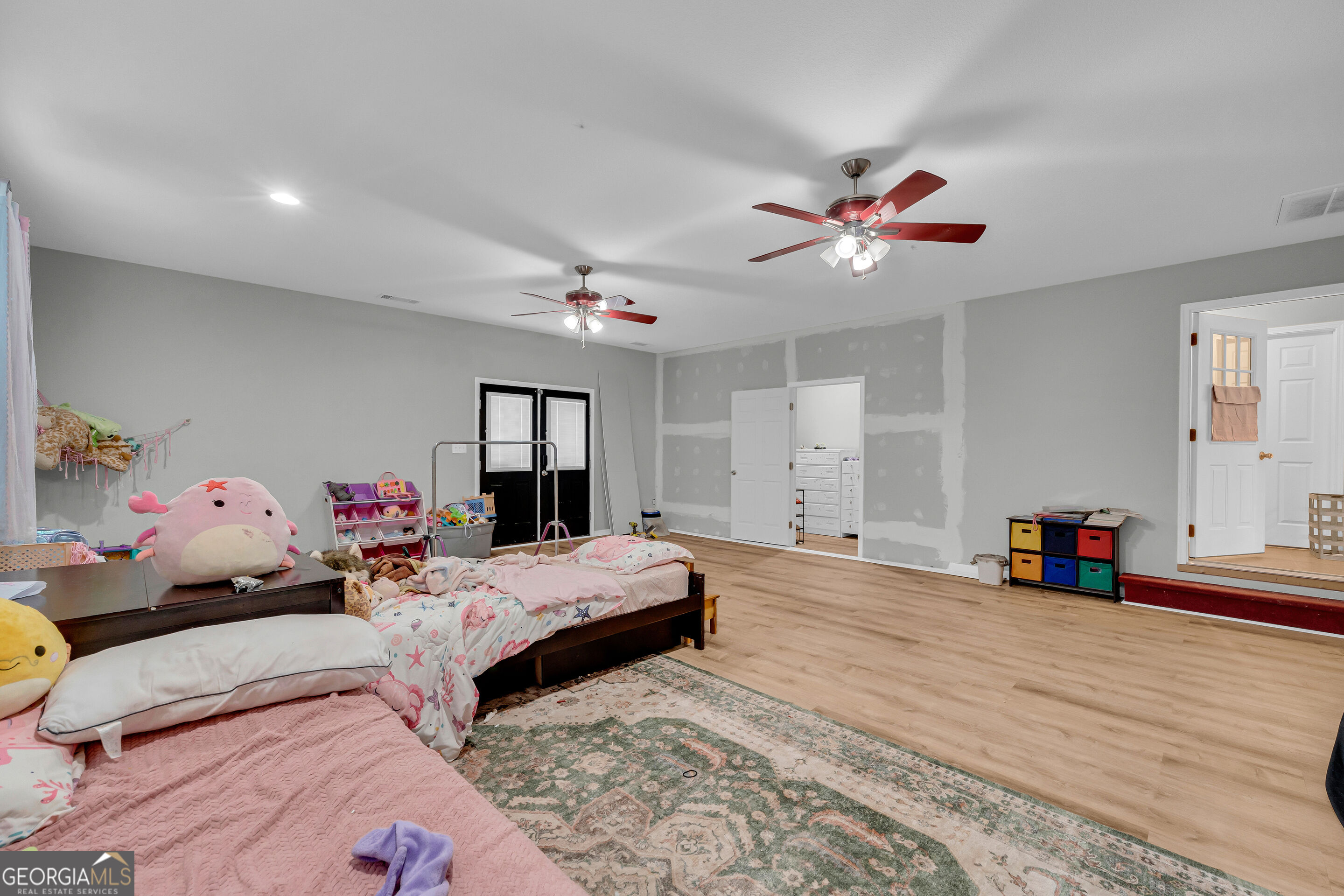 131 Pine Oak Drive Property Photo 21