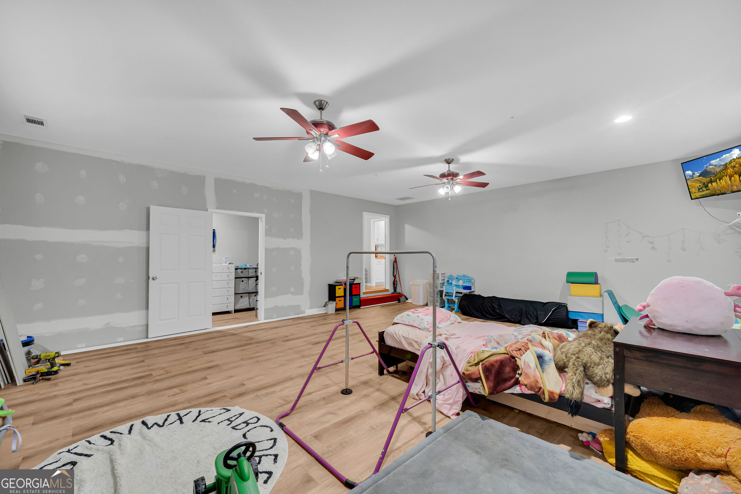131 Pine Oak Drive Property Photo 22