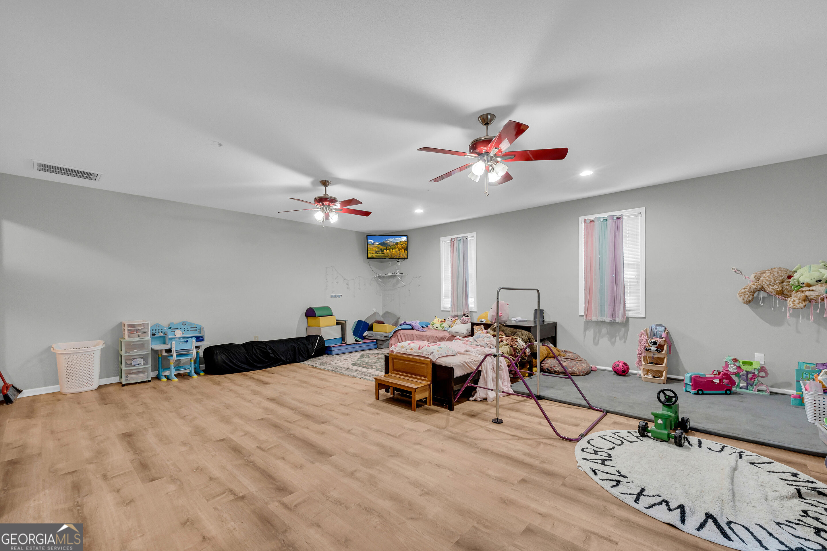 131 Pine Oak Drive Property Photo 23