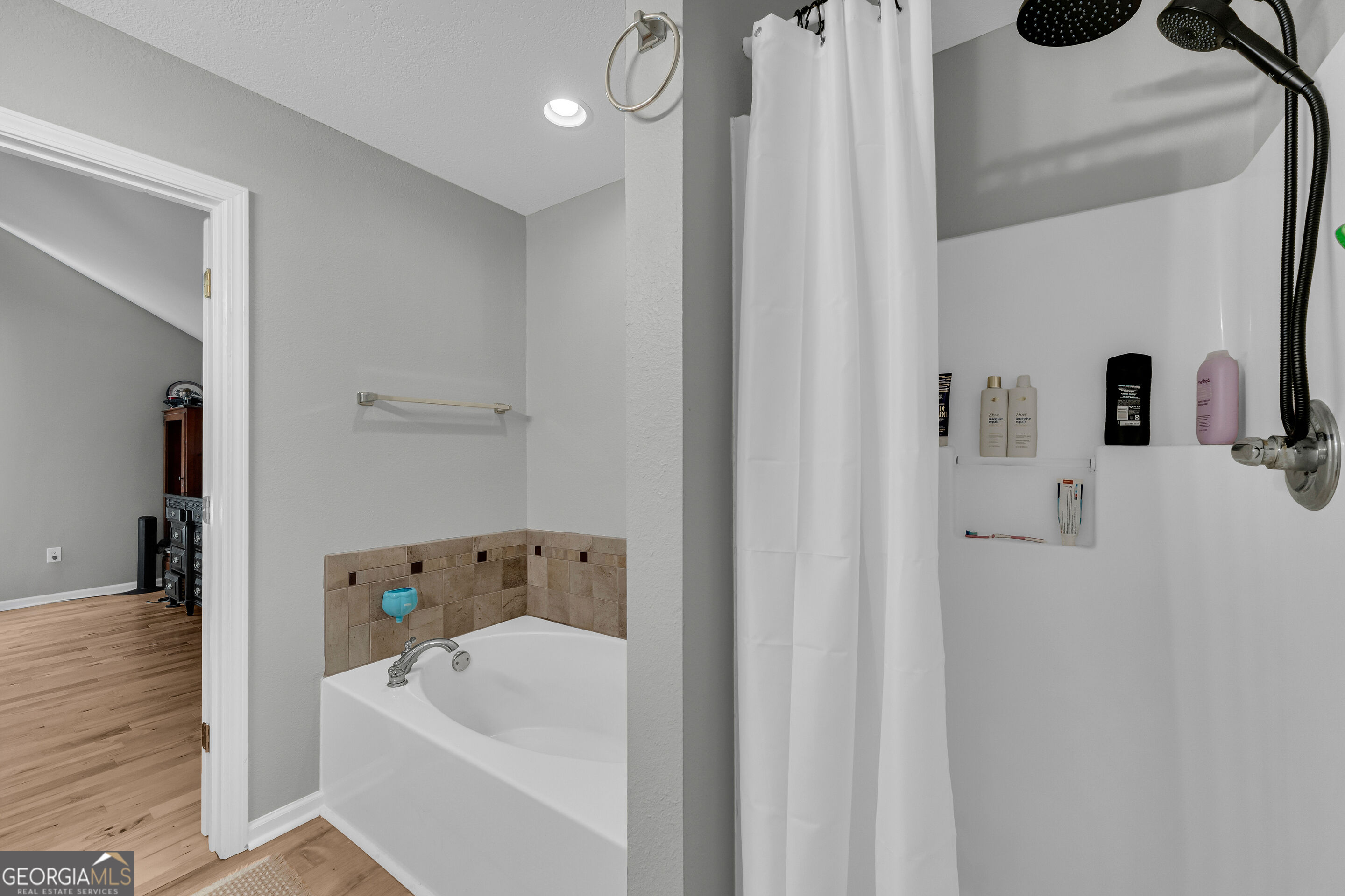 131 Pine Oak Drive Property Photo 38