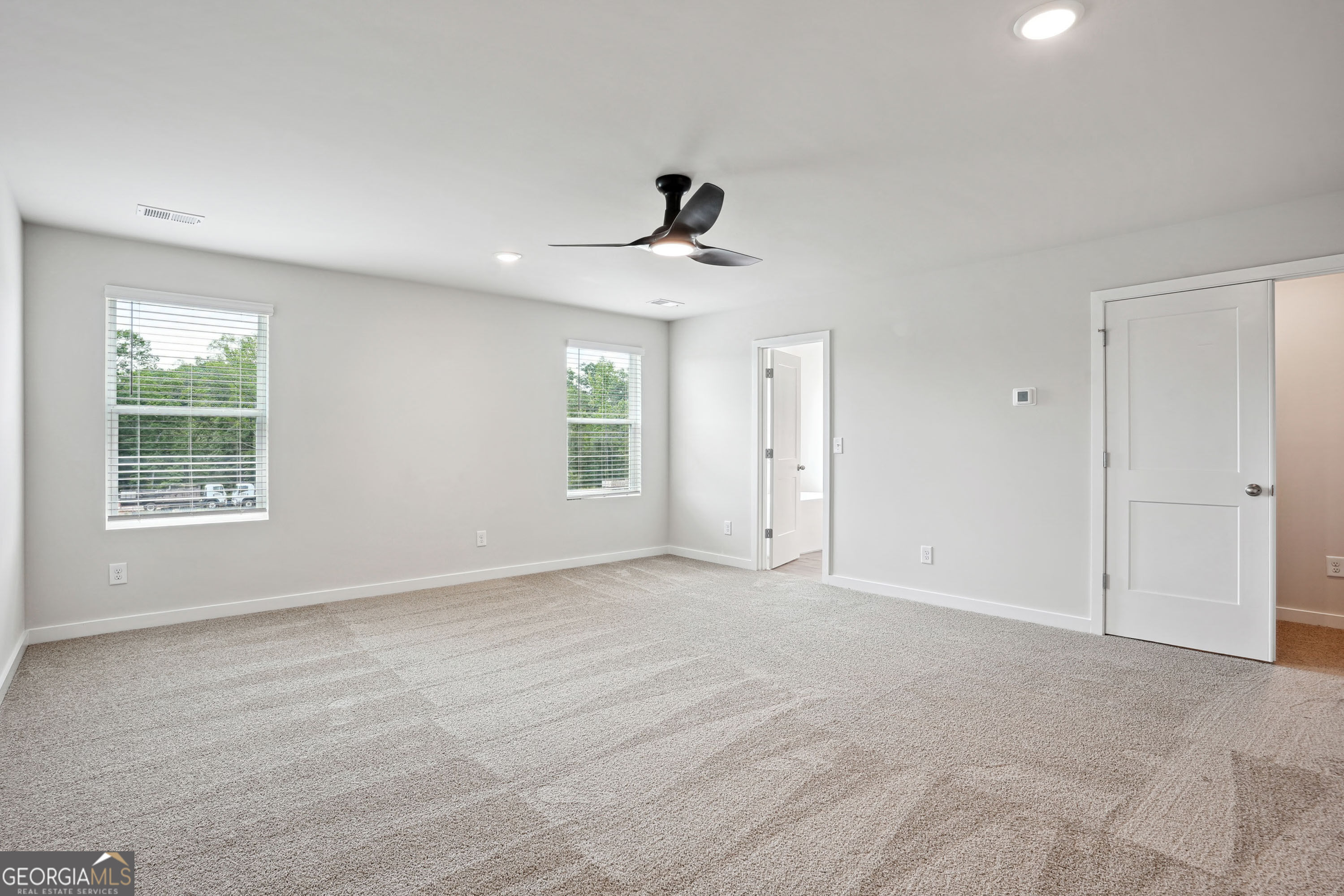 364 Jarrett Street Property Photo 12