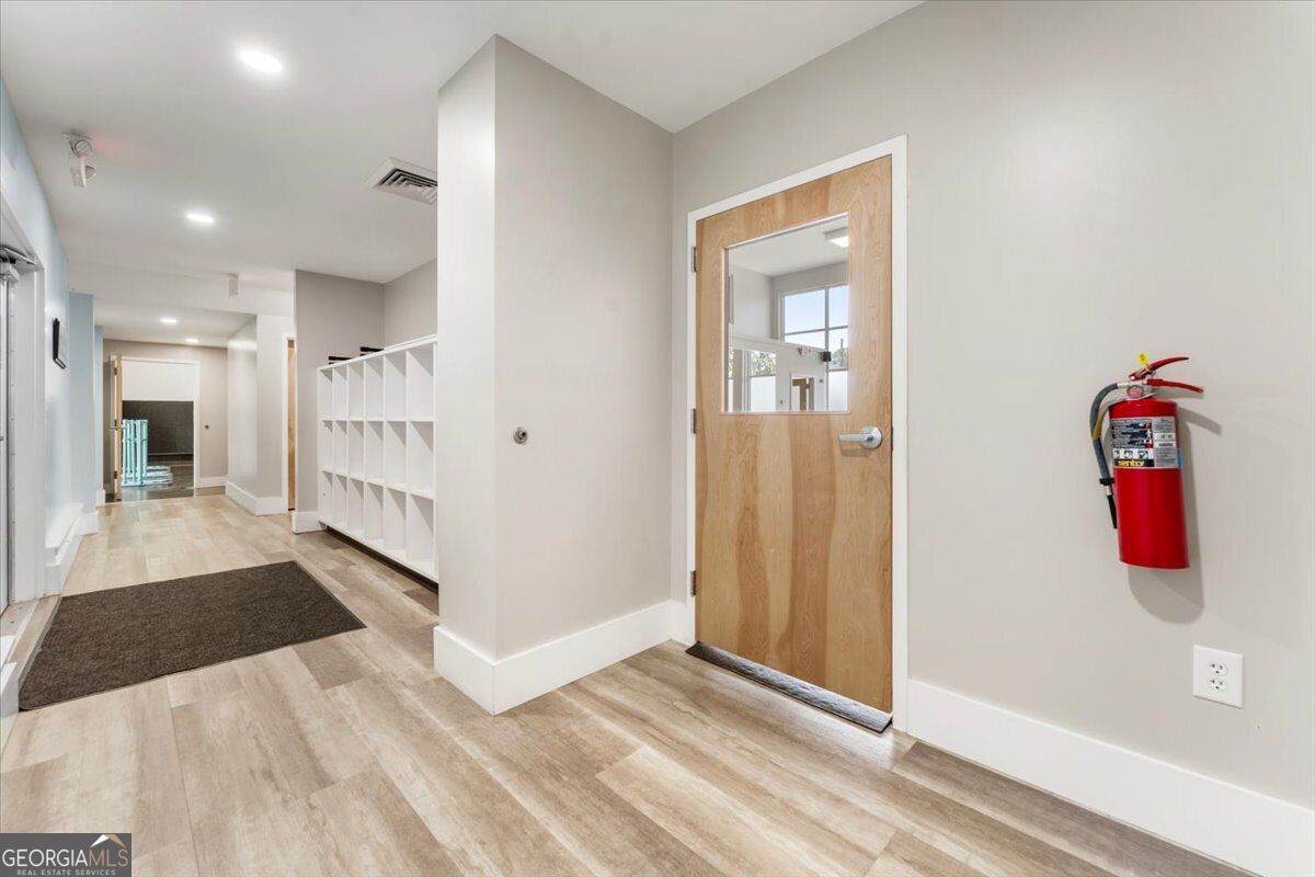1204 Canton Highway Property Photo 11