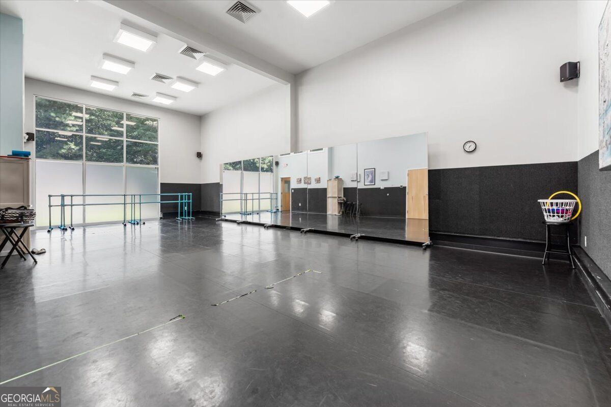 1204 Canton Highway Property Photo 15
