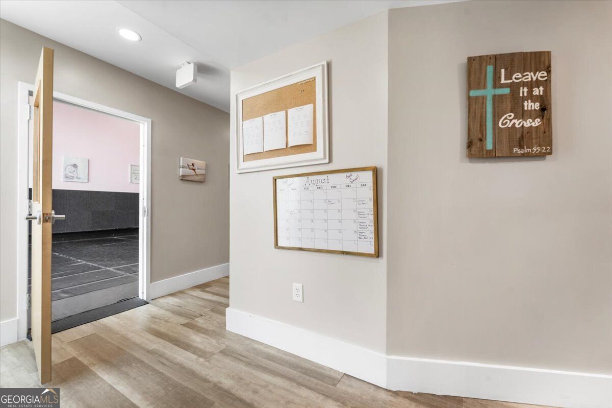 1204 Canton Highway Property Photo 16