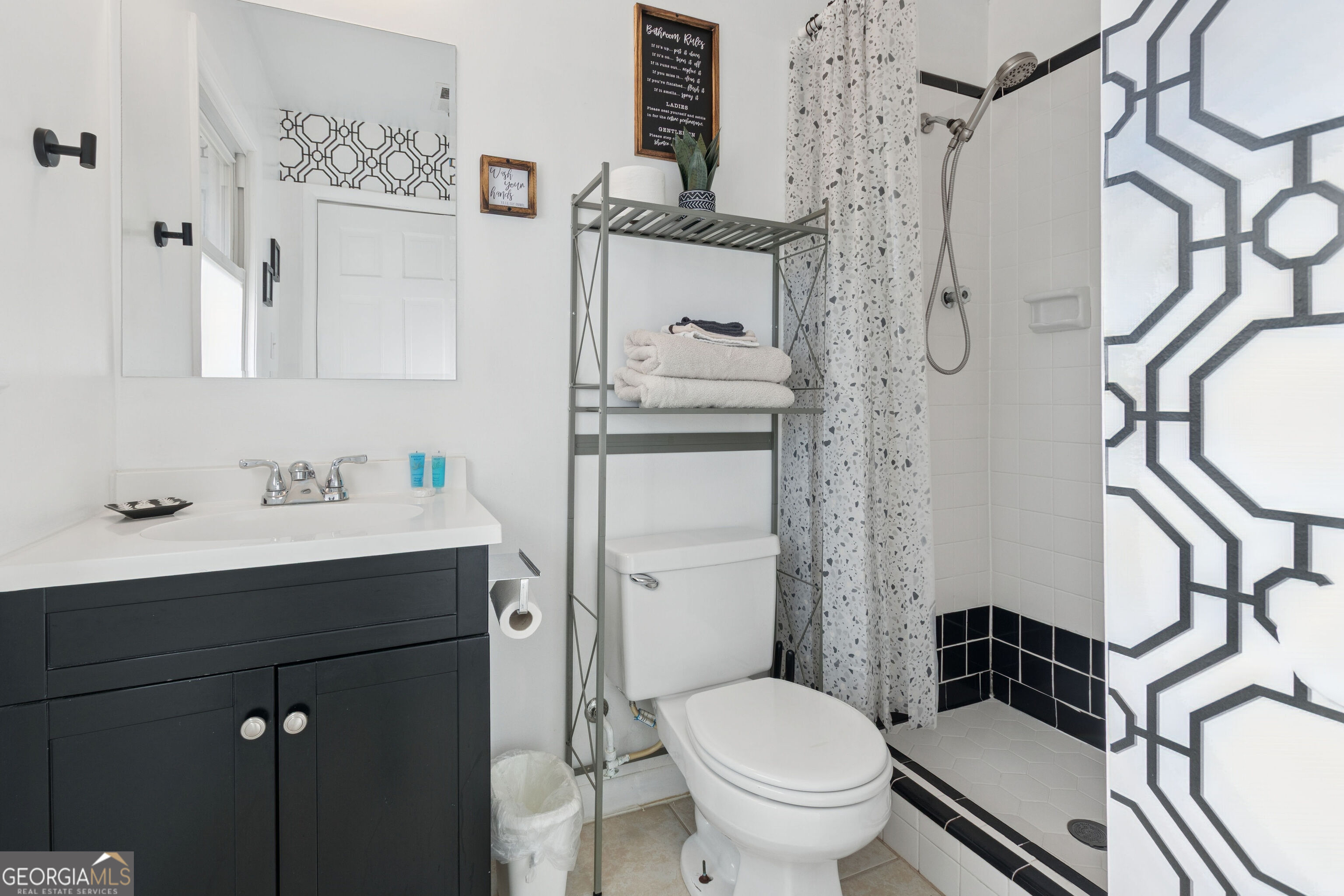 115 Pine Tree Drive # A Property Photo 8