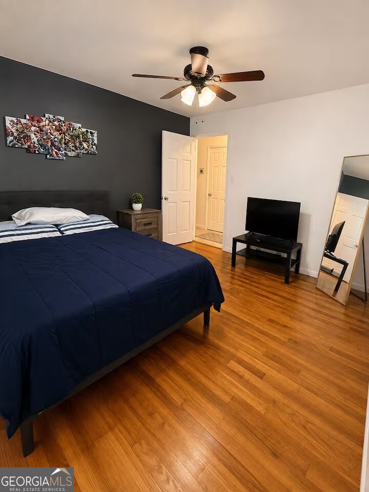 115 Pine Tree Drive # A Property Photo 9