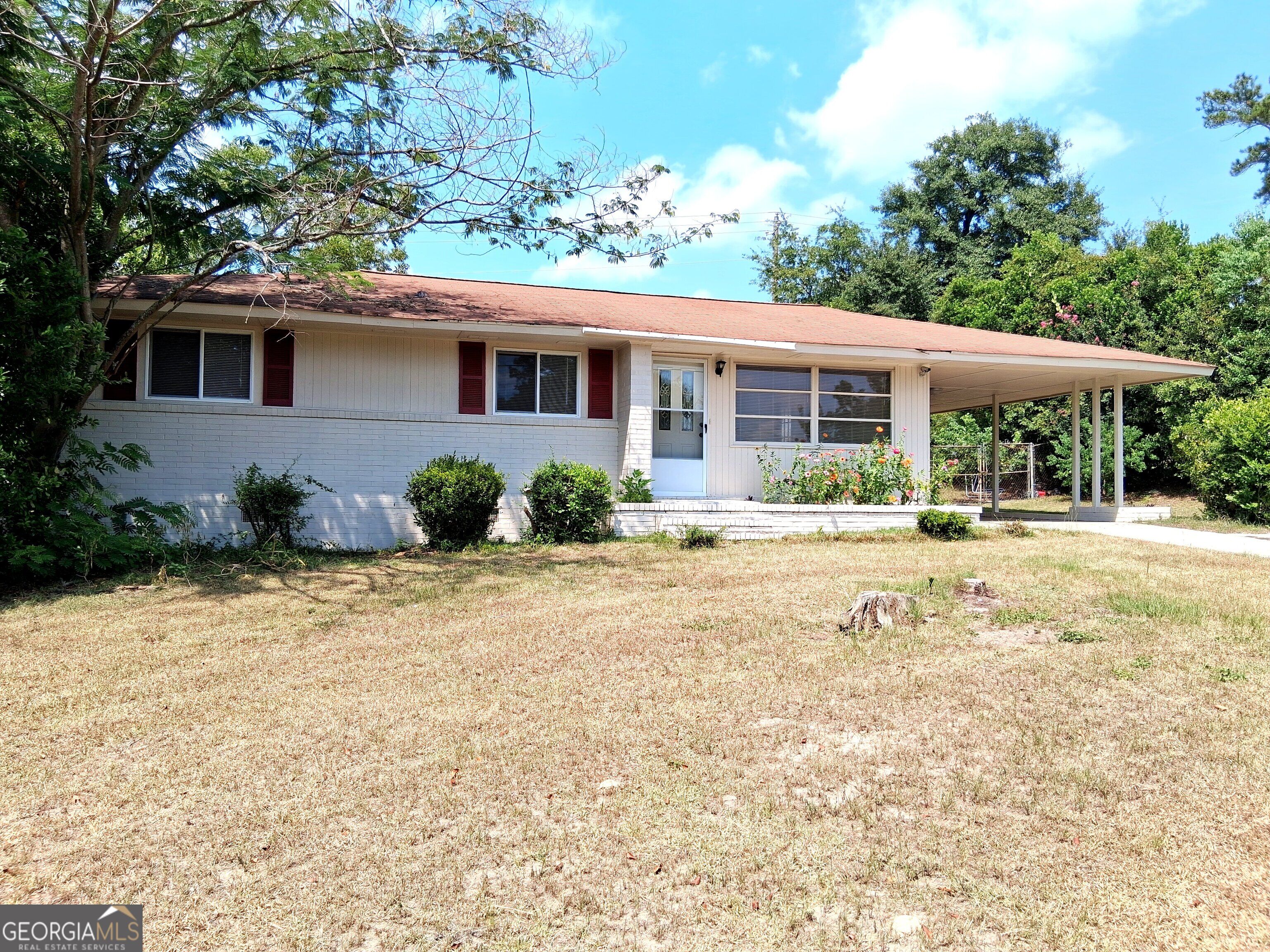 2018 Winston Drive Property Photo 2