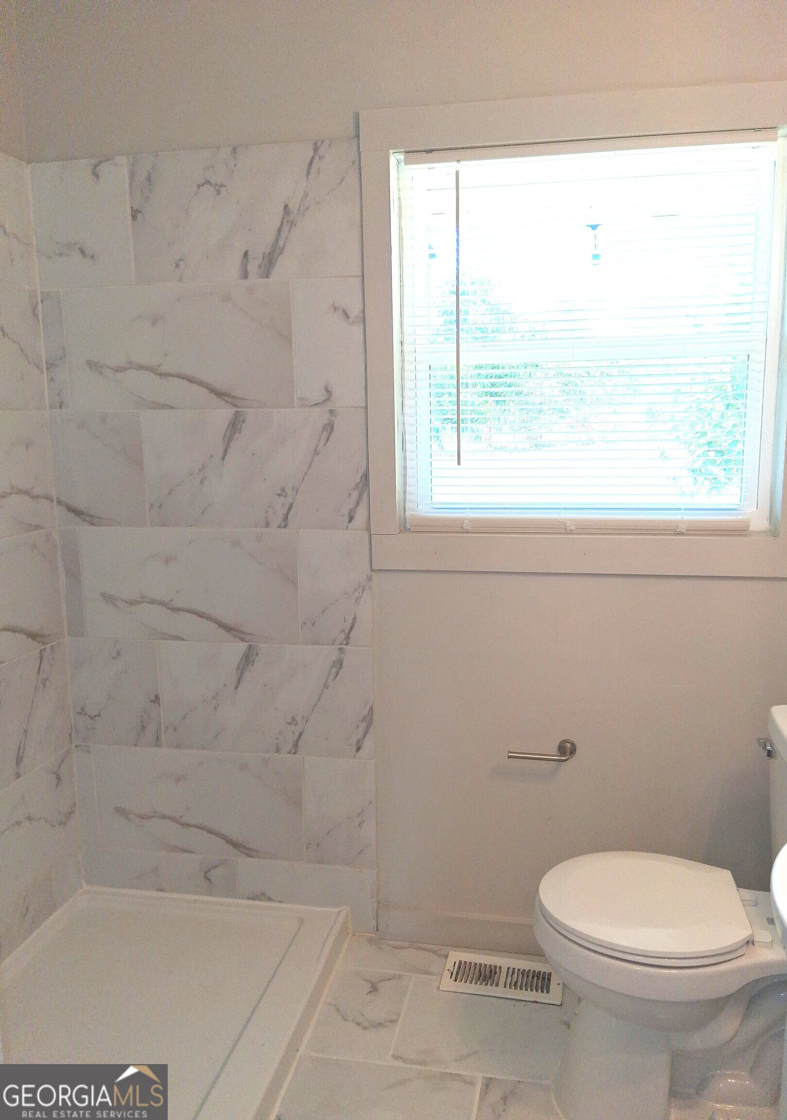 2018 Winston Drive Property Photo 11