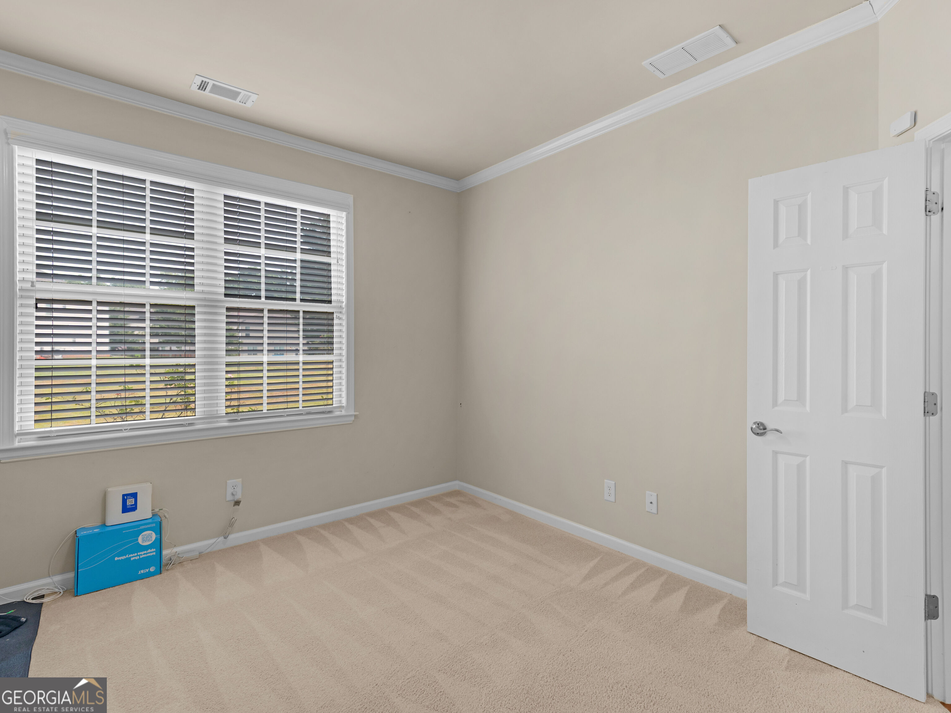 1136 Pebble Creek Lane Property Photo 15