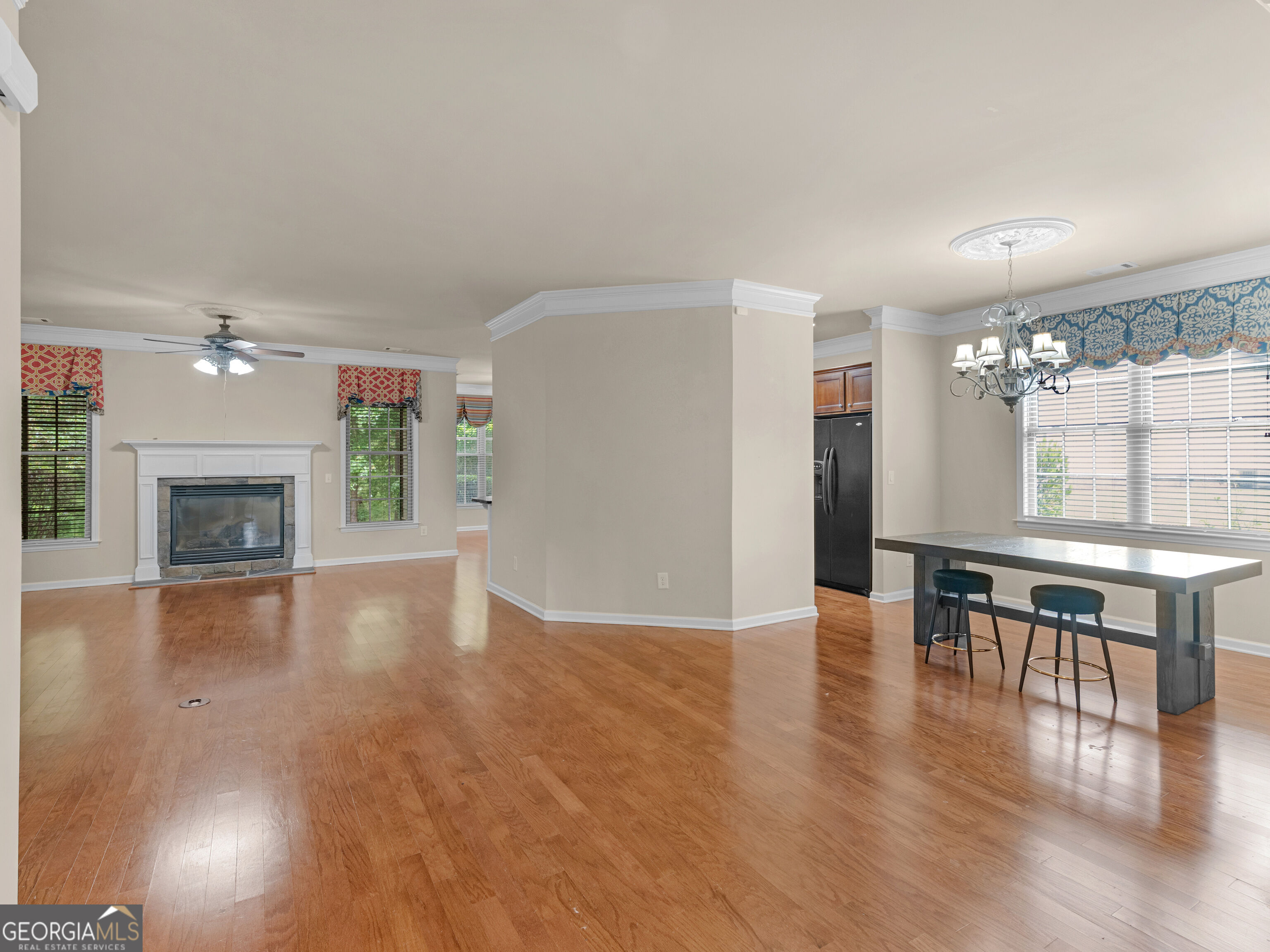1136 Pebble Creek Lane Property Photo 16