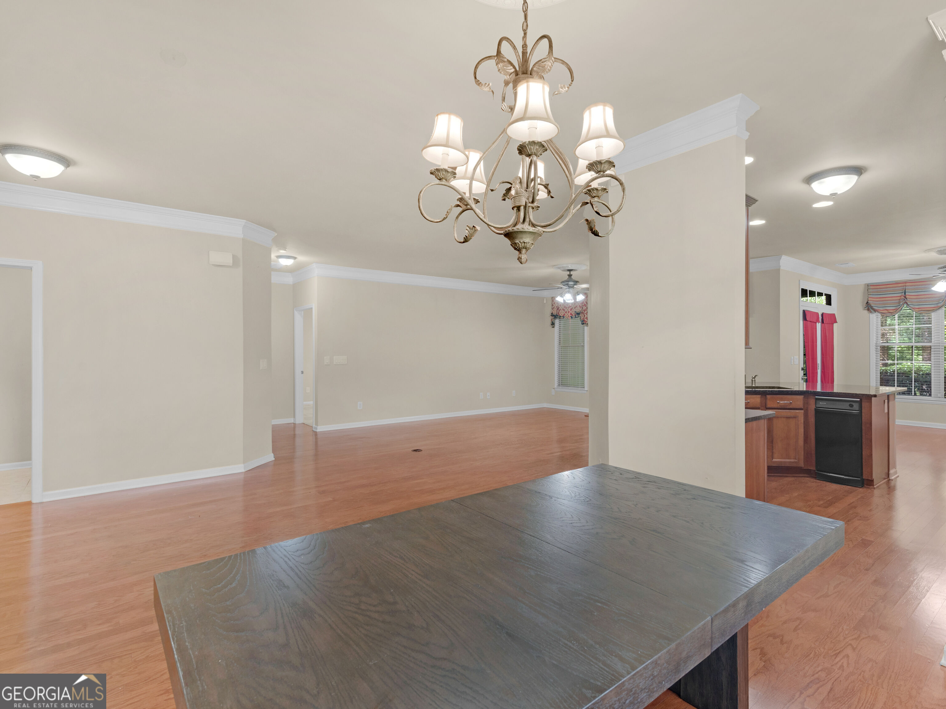 1136 Pebble Creek Lane Property Photo 18