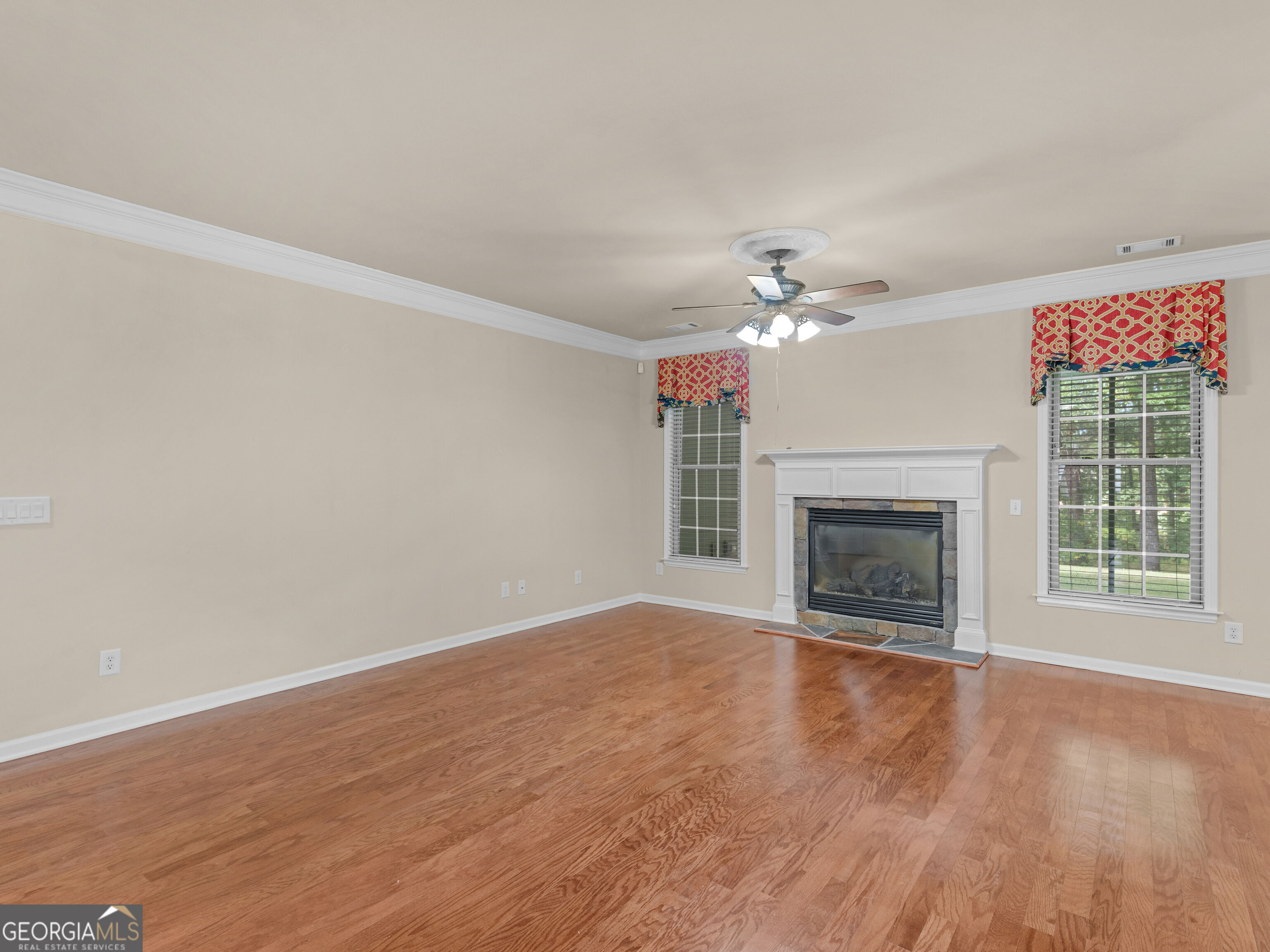 1136 Pebble Creek Lane Property Photo 22