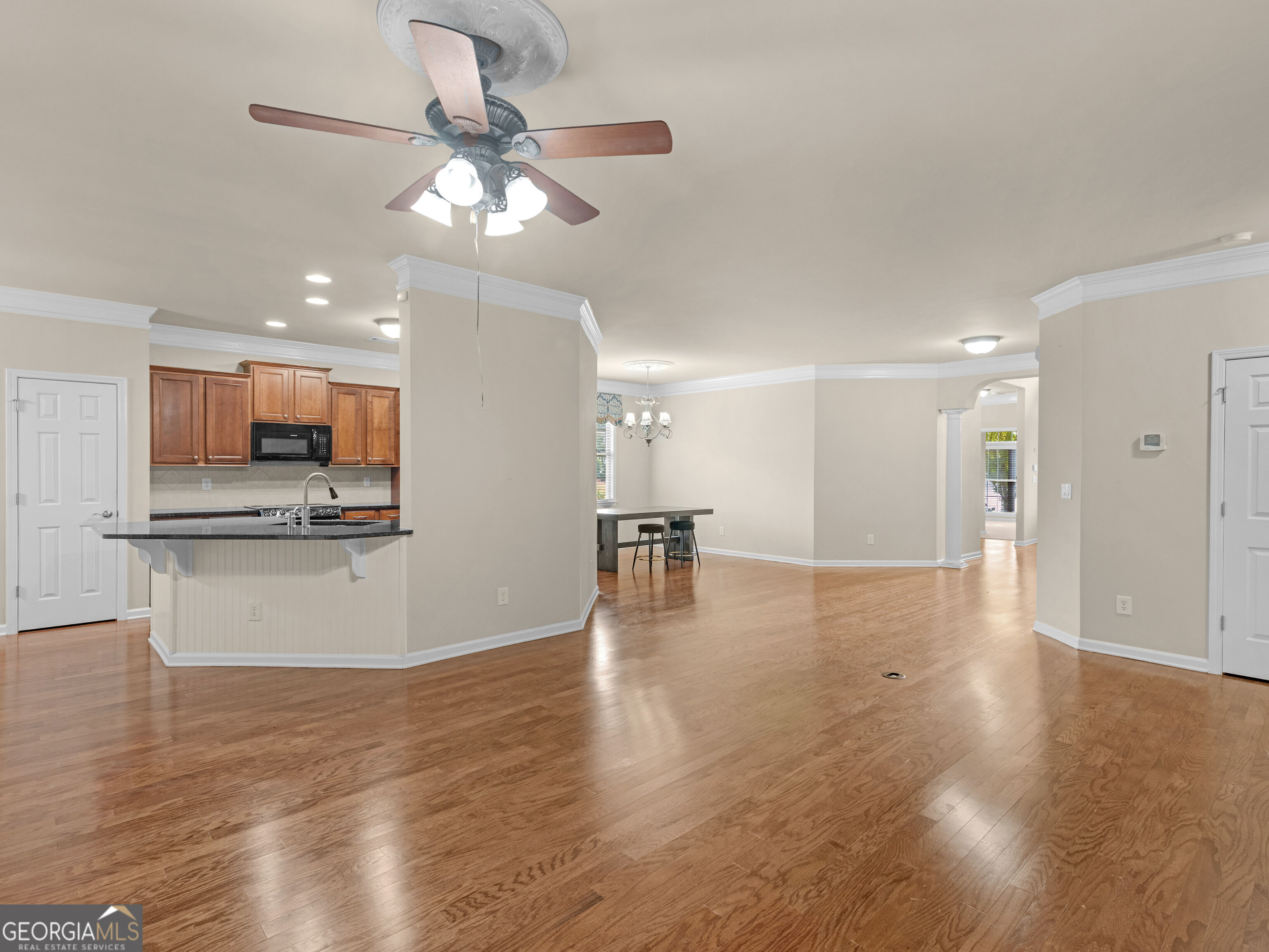 1136 Pebble Creek Lane Property Photo 24
