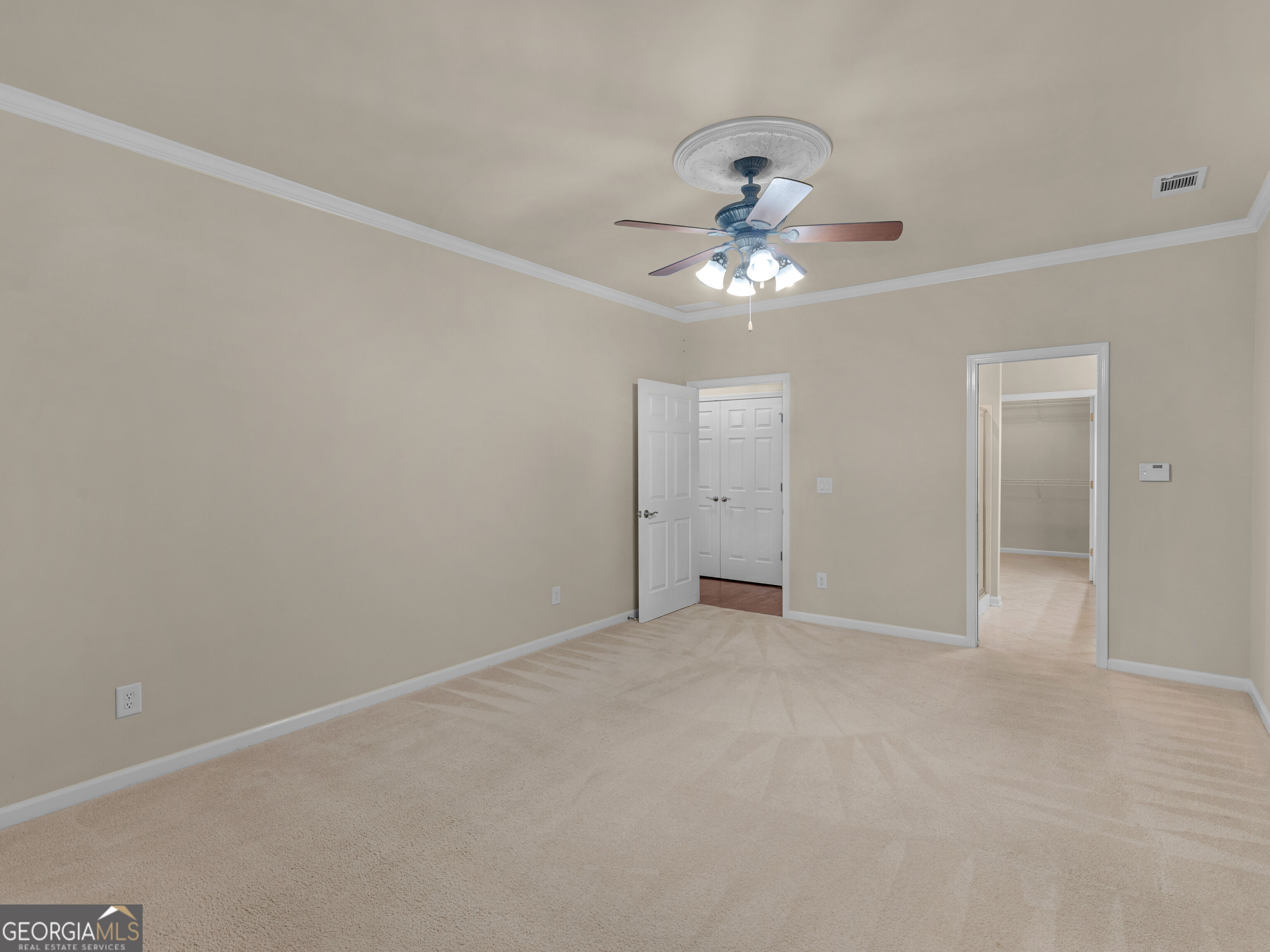1136 Pebble Creek Lane Property Photo 42