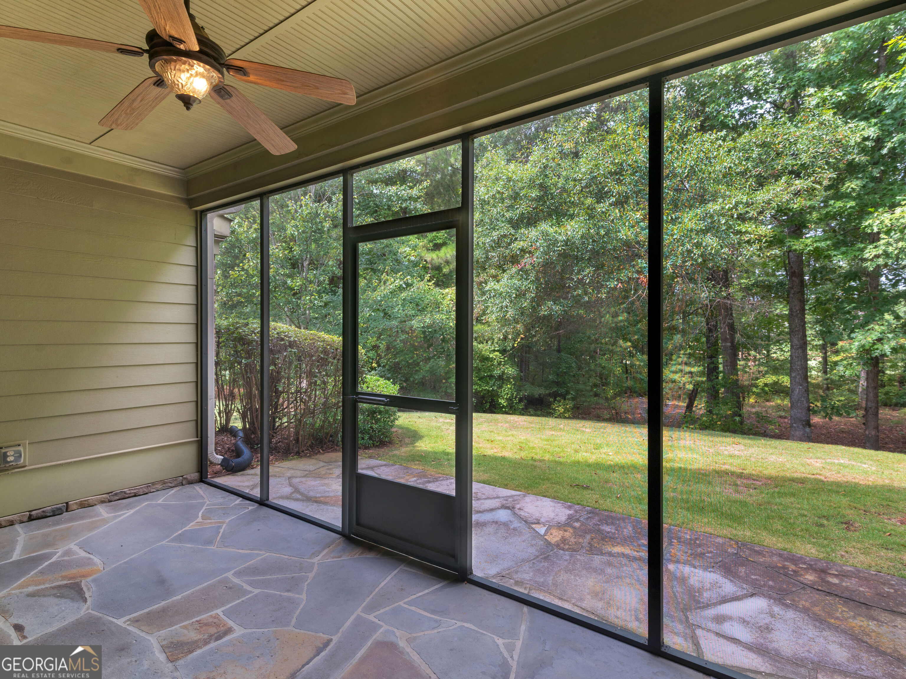 1136 Pebble Creek Lane Property Photo 49