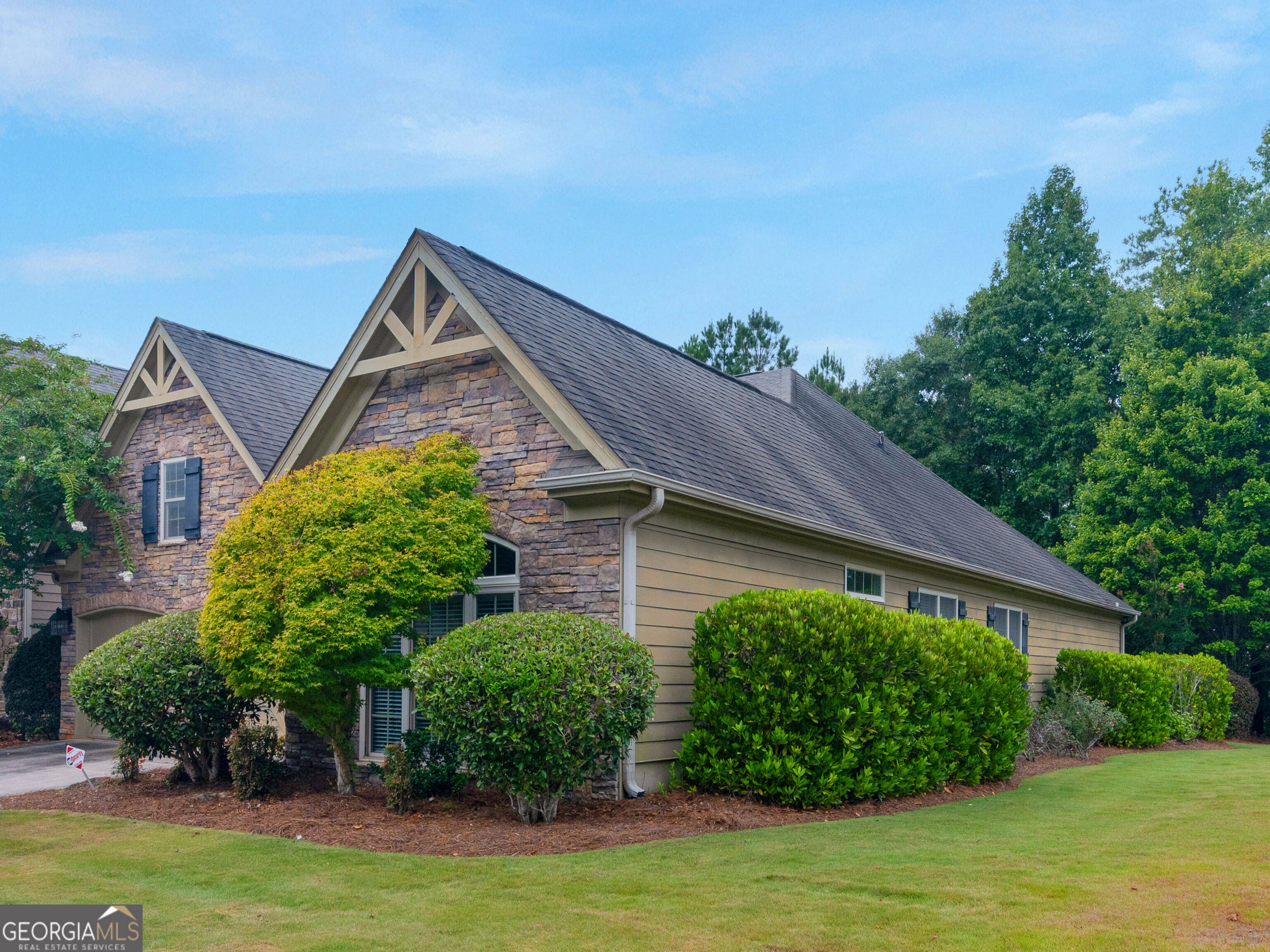 1136 Pebble Creek Lane Property Photo 53