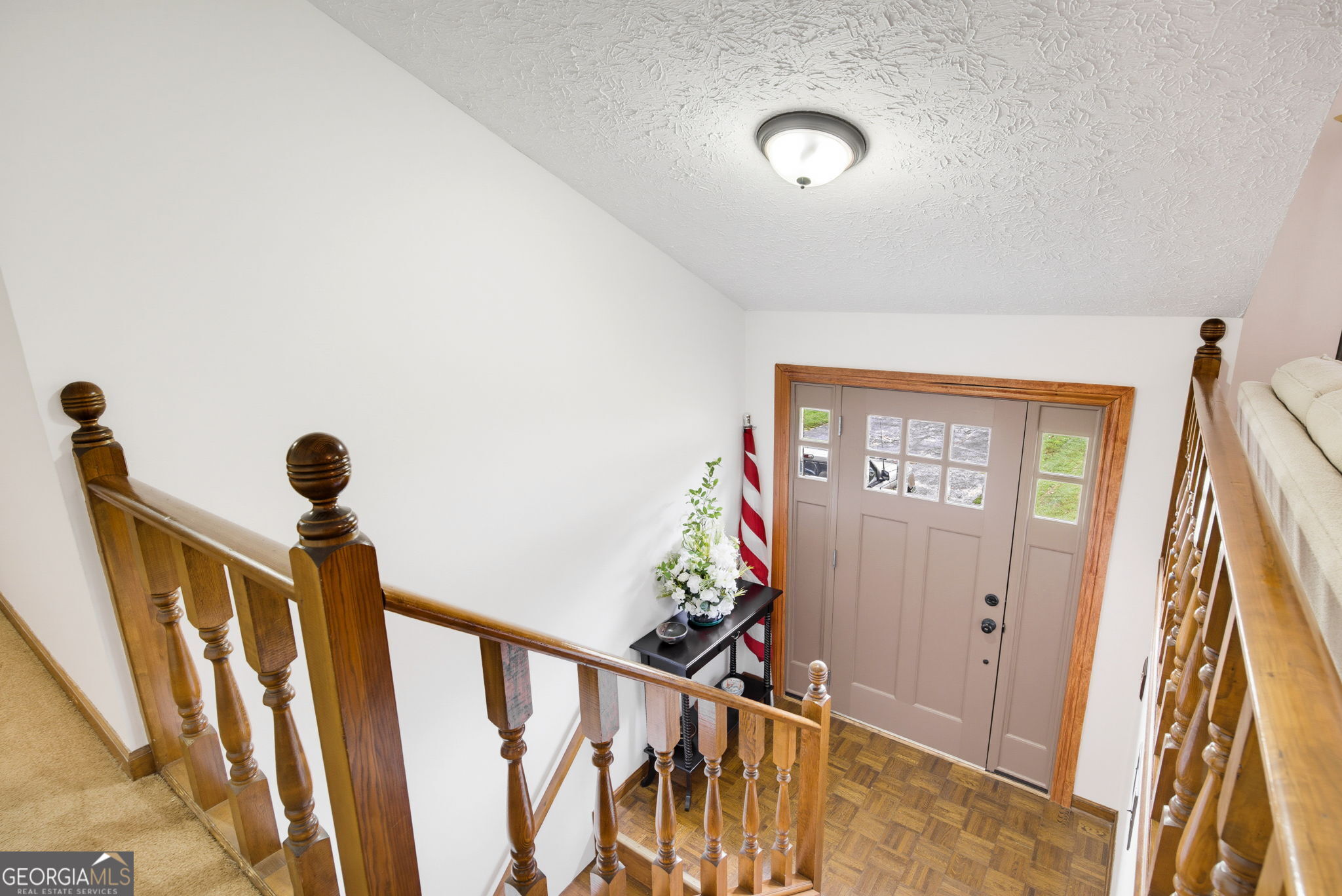 1090 Hickory Road Property Photo 4