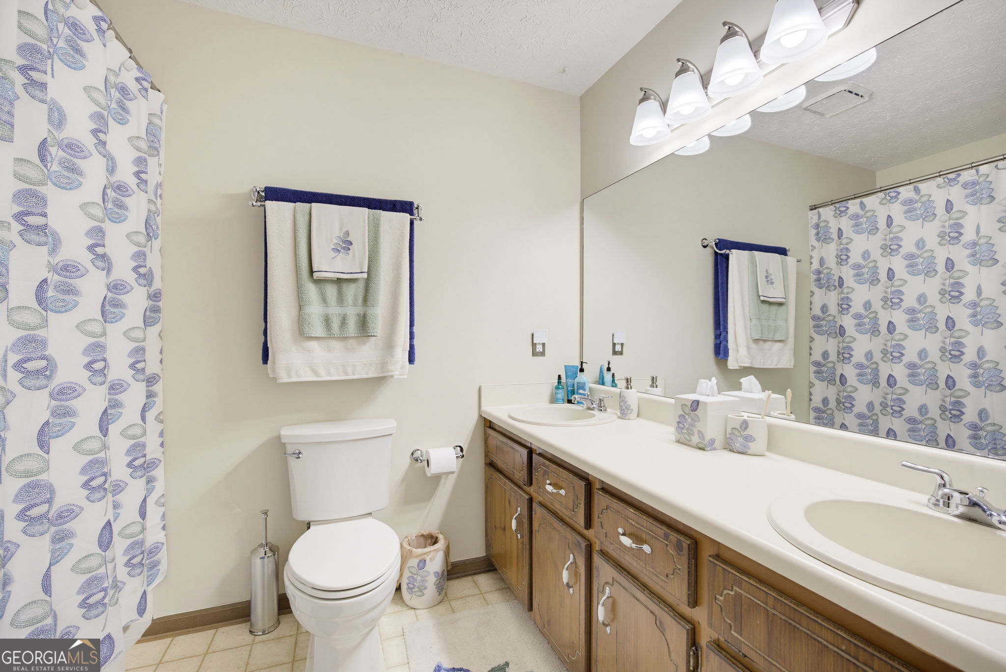 1090 Hickory Road Property Photo 21