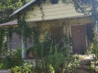 588 Rutherford Avenue Property Photo 1