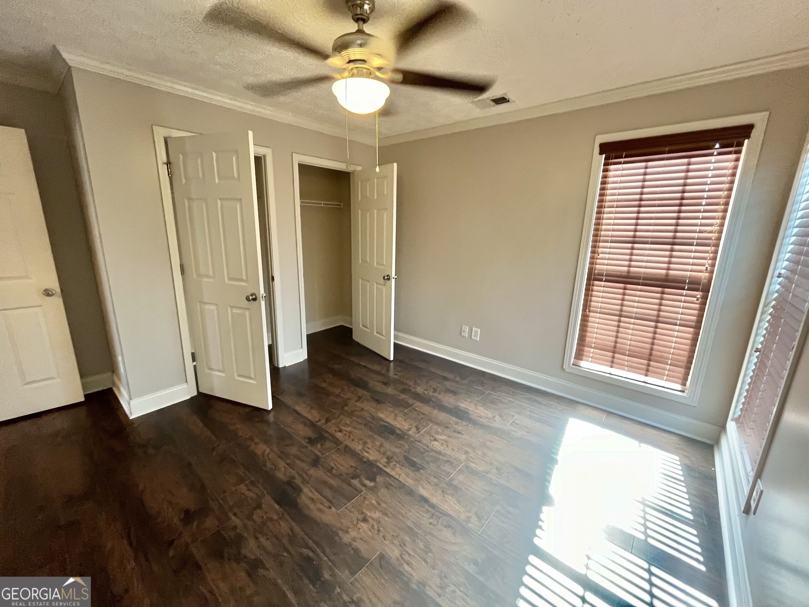 1154 Folkstone Drive Property Photo 17