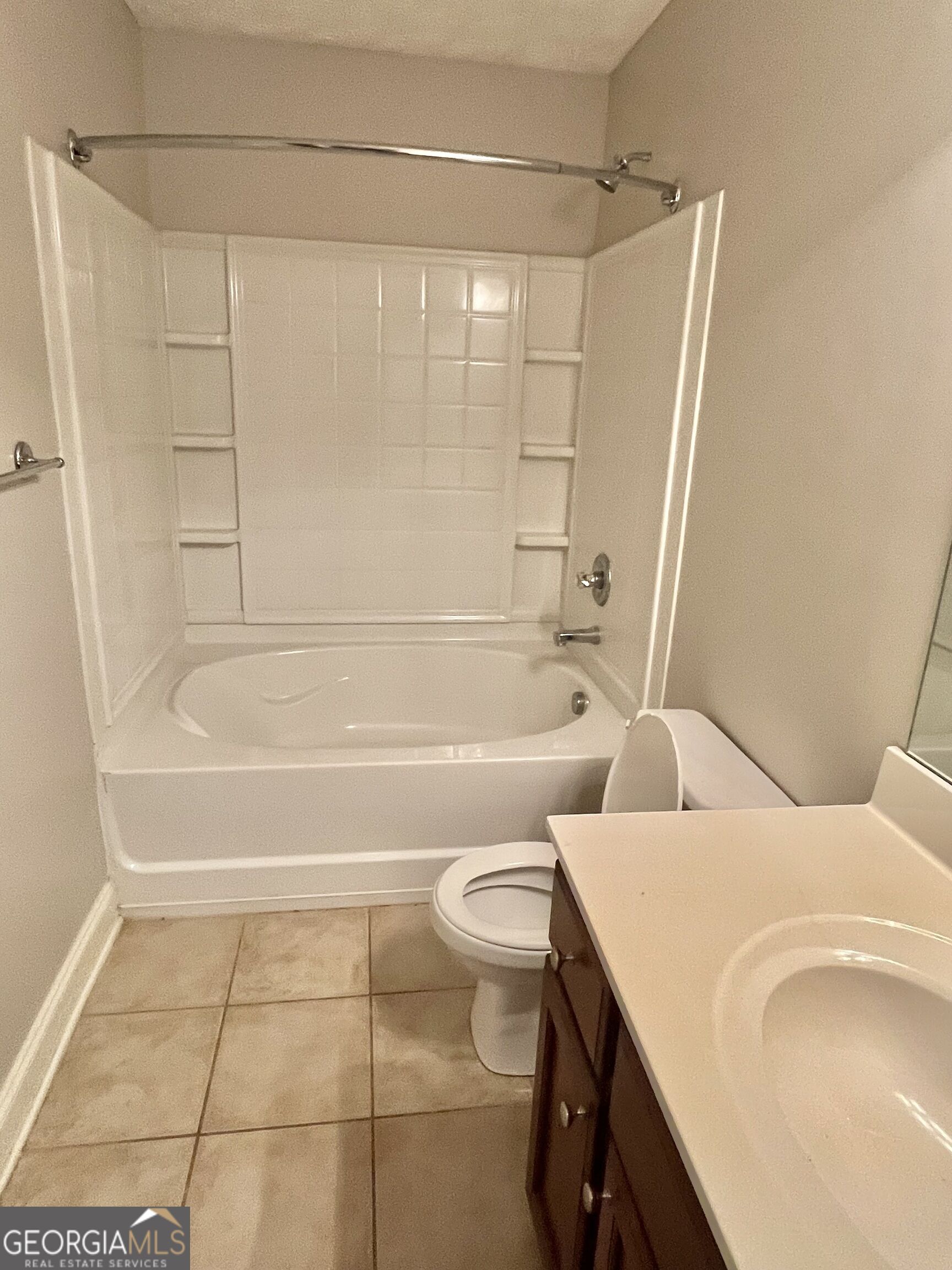 1154 Folkstone Drive Property Photo 18