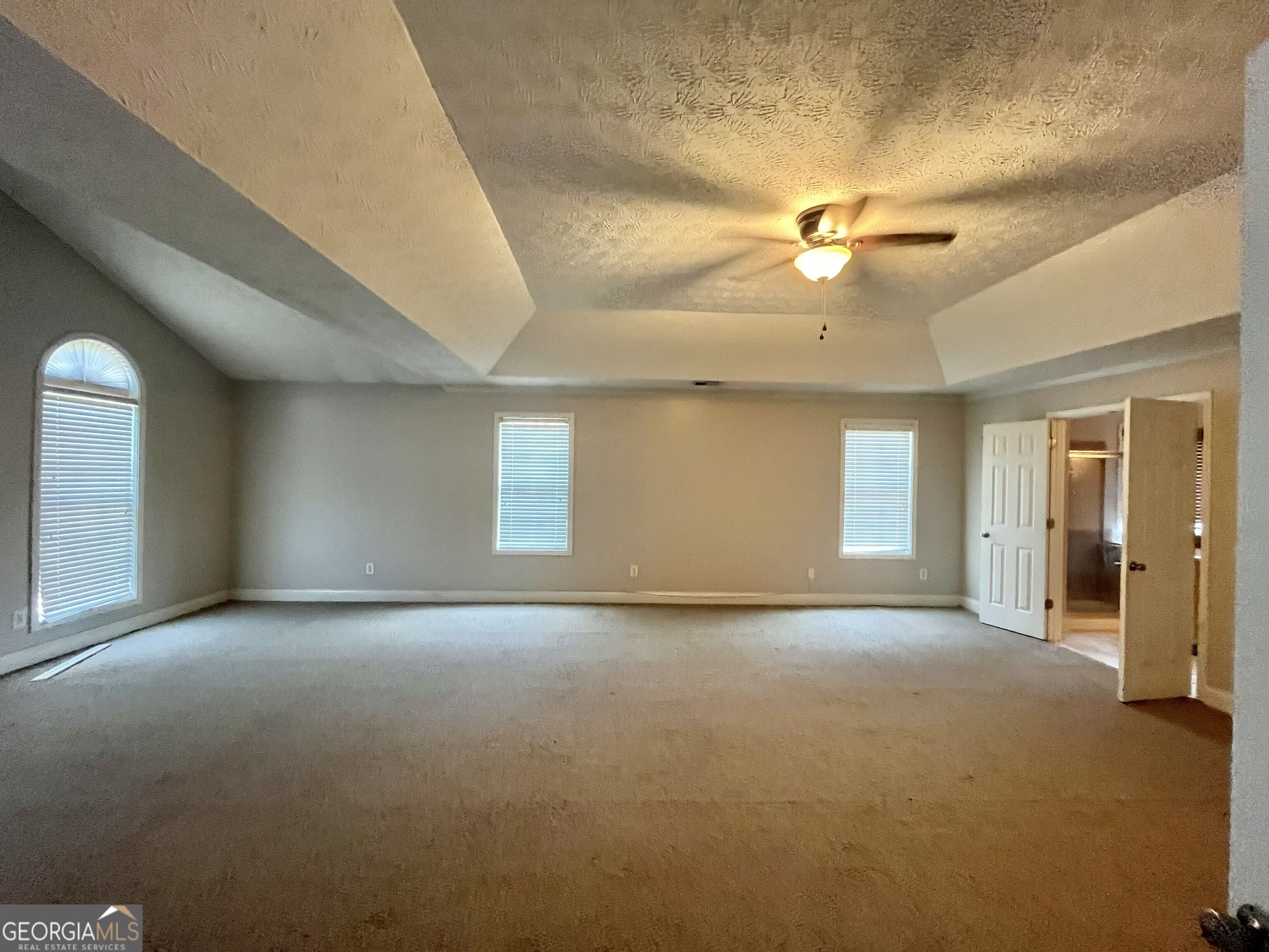 1154 Folkstone Drive Property Photo 23