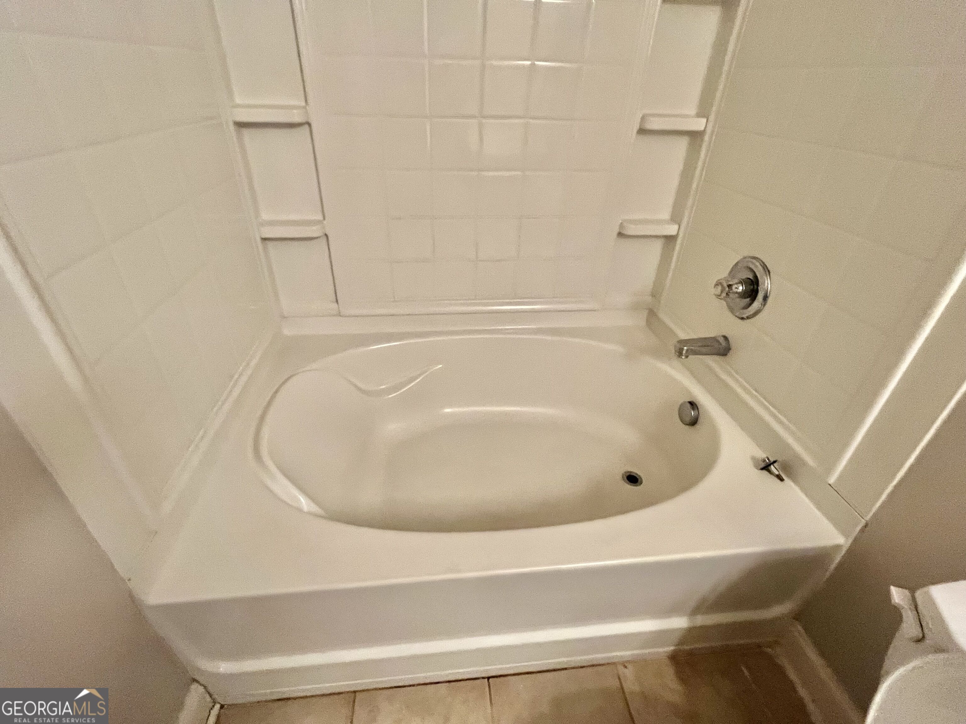1154 Folkstone Drive Property Photo 36