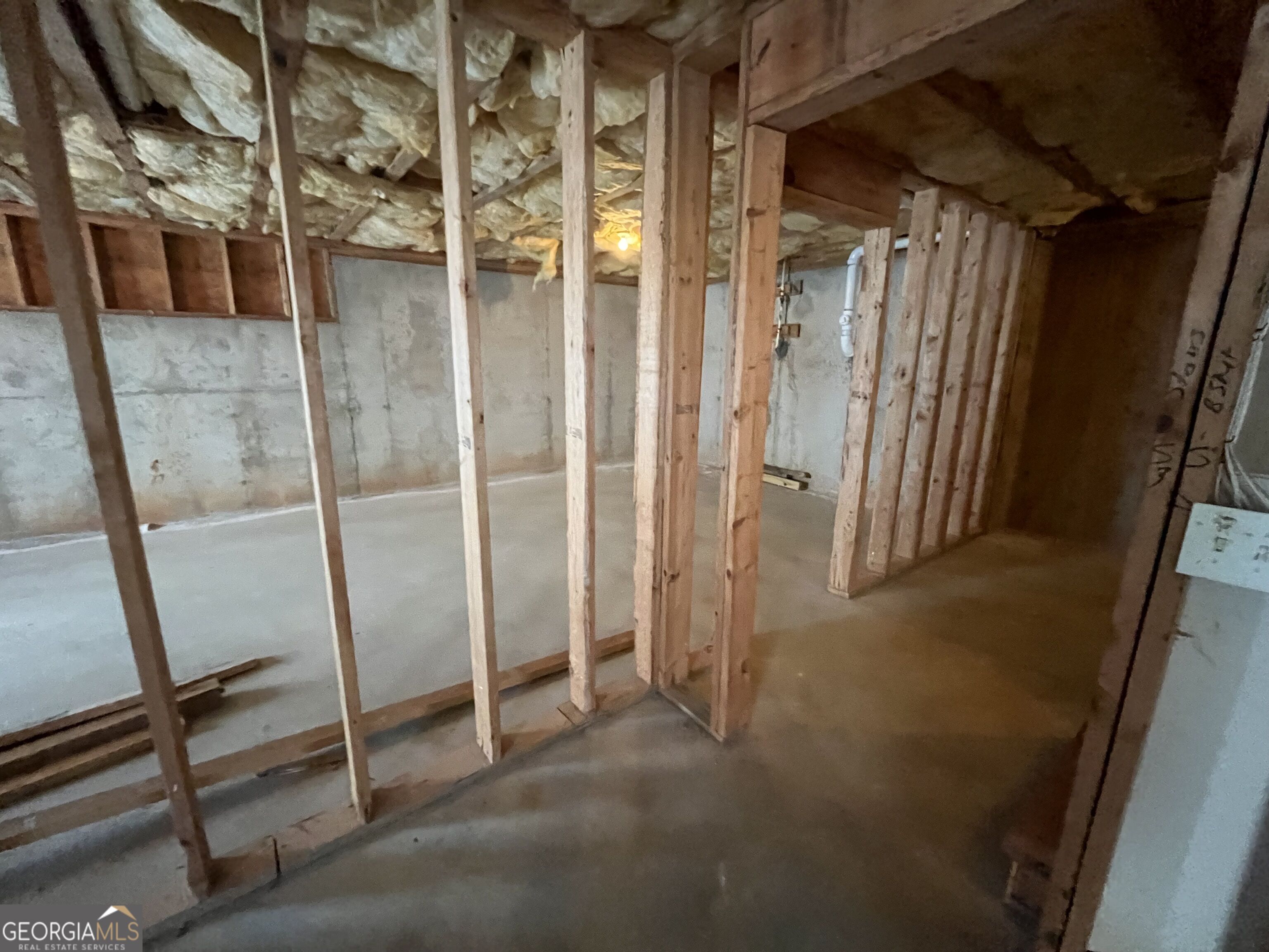 1154 Folkstone Drive Property Photo 39
