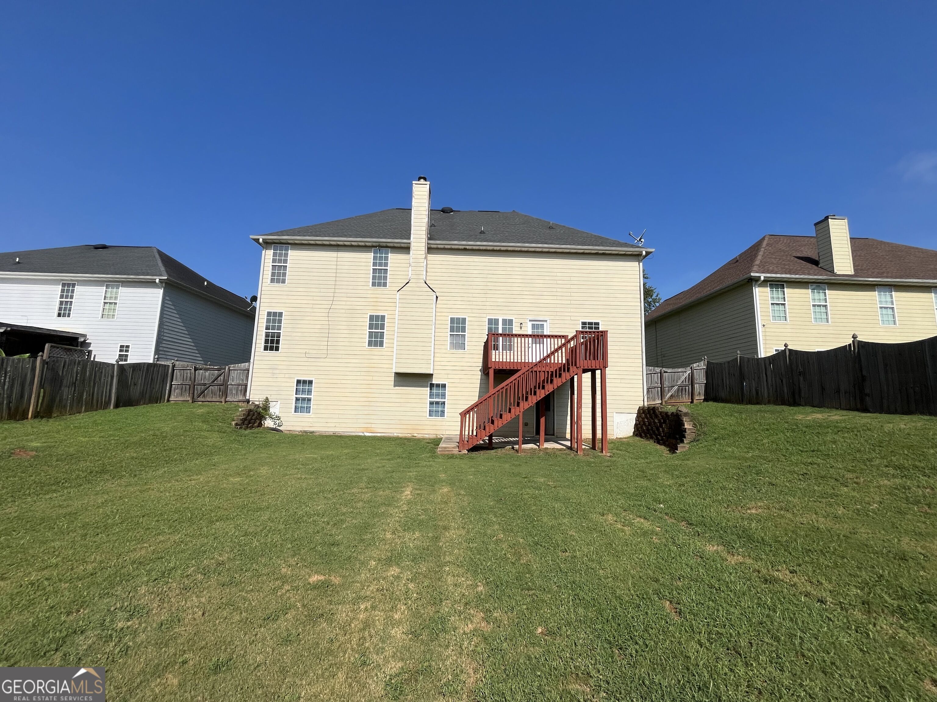 1154 Folkstone Drive Property Photo 40