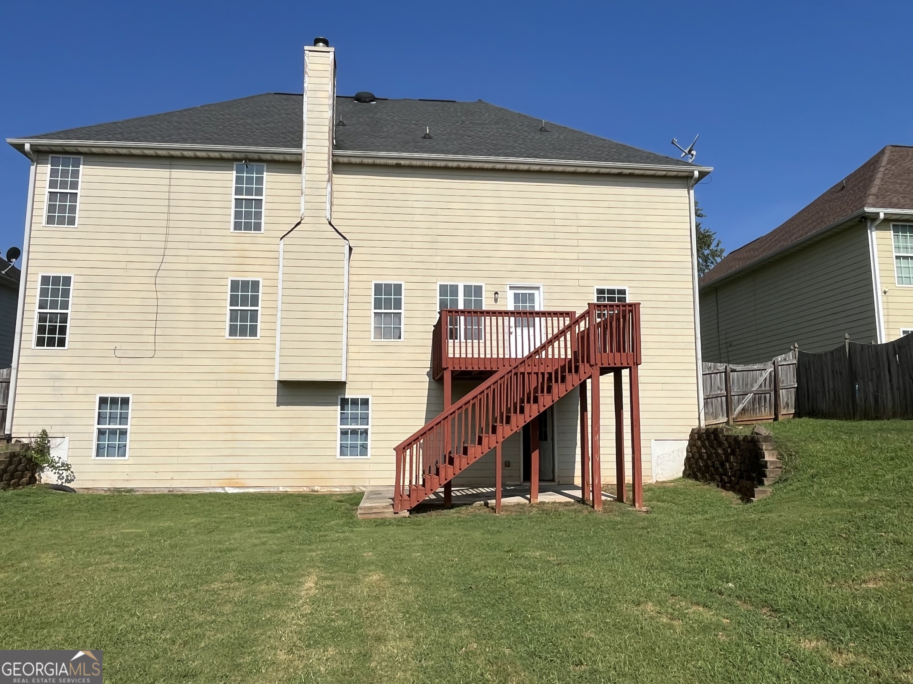 1154 Folkstone Drive Property Photo 42