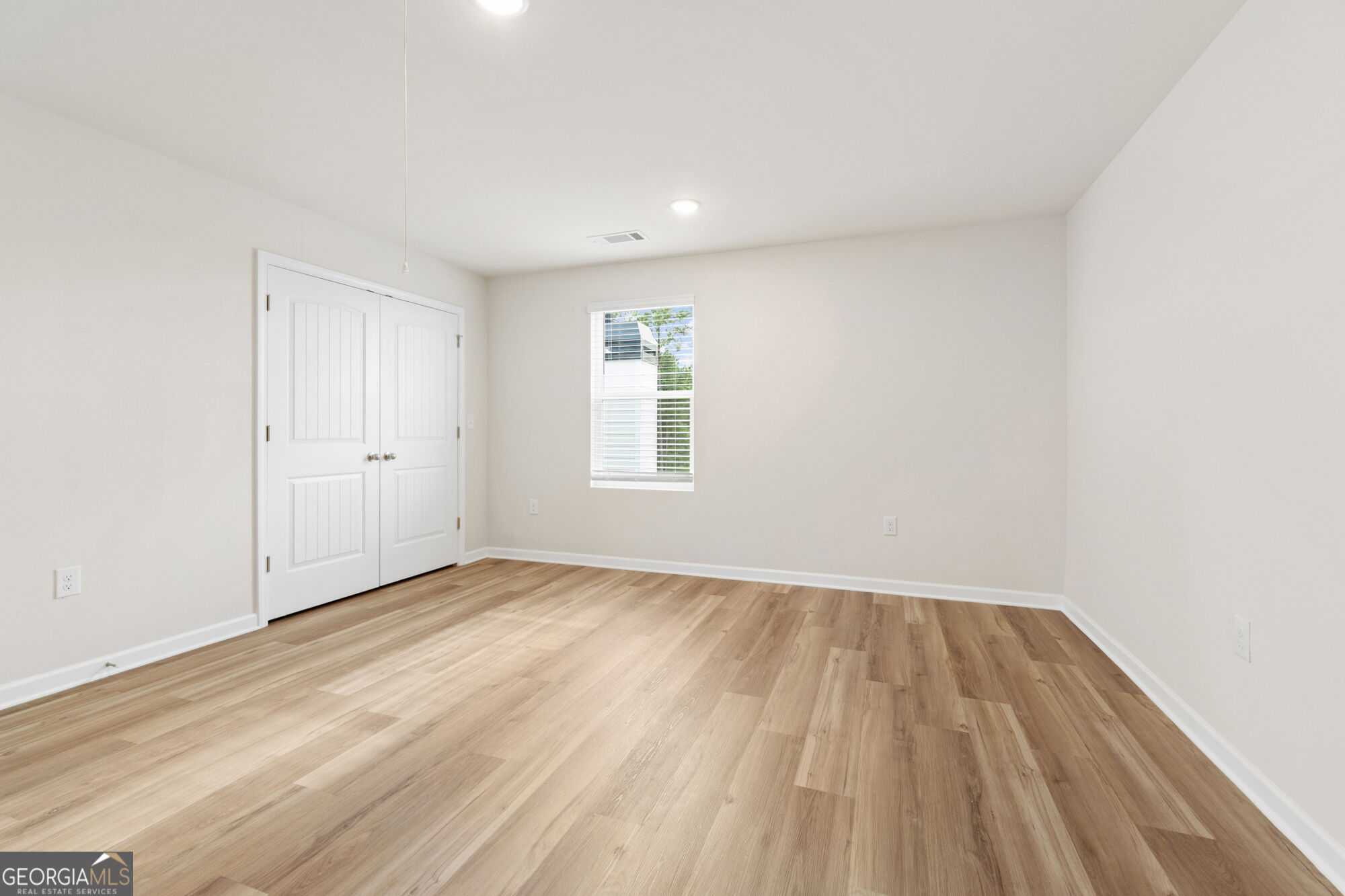1100 Dickens Road Property Photo 21