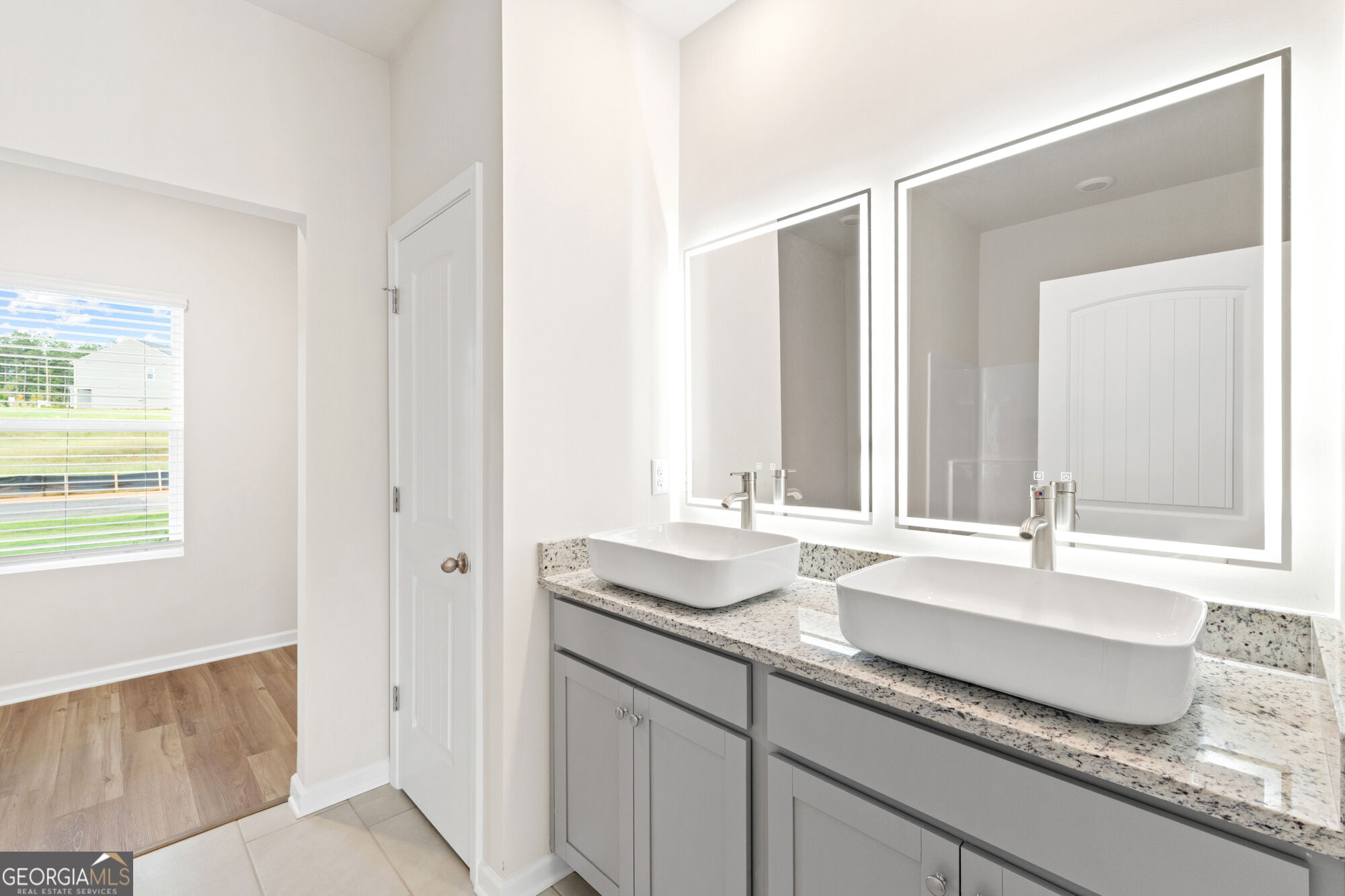1100 Dickens Road Property Photo 24