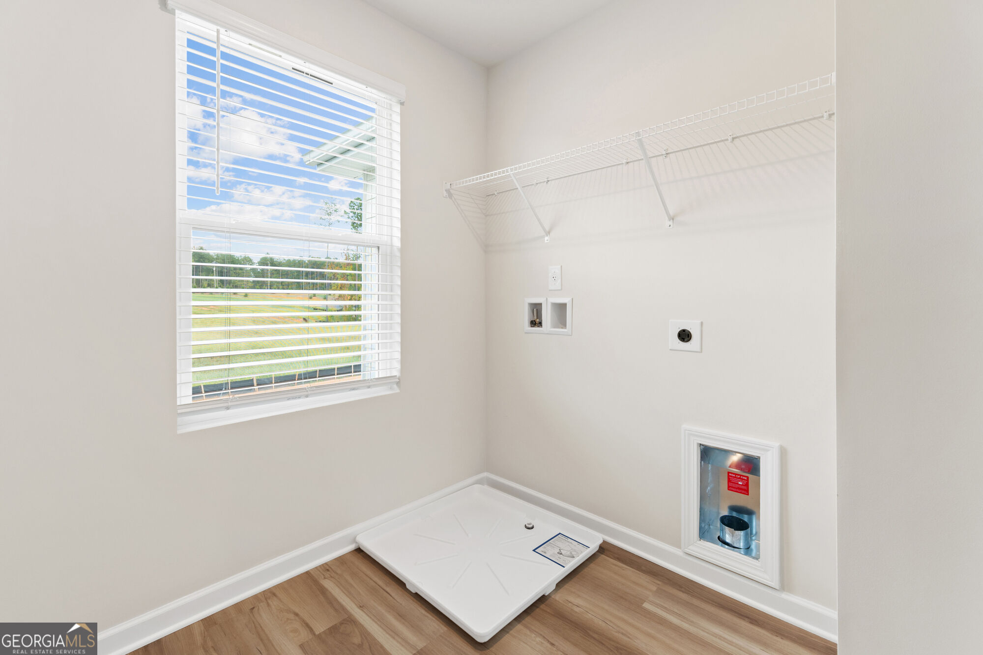 1100 Dickens Road Property Photo 26