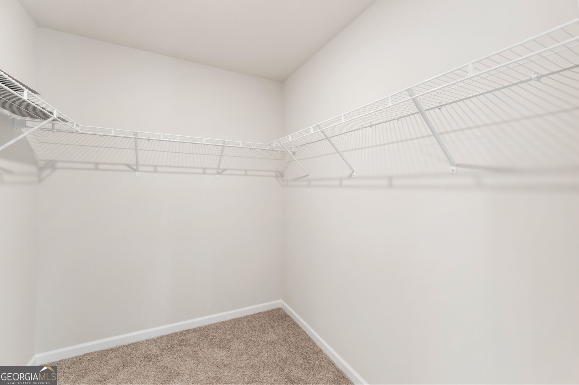 1128 Dickens Road Property Photo 20
