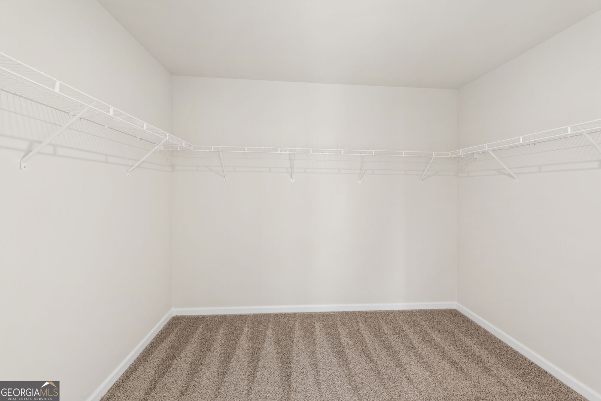 1184 Dickens Road Property Photo 16