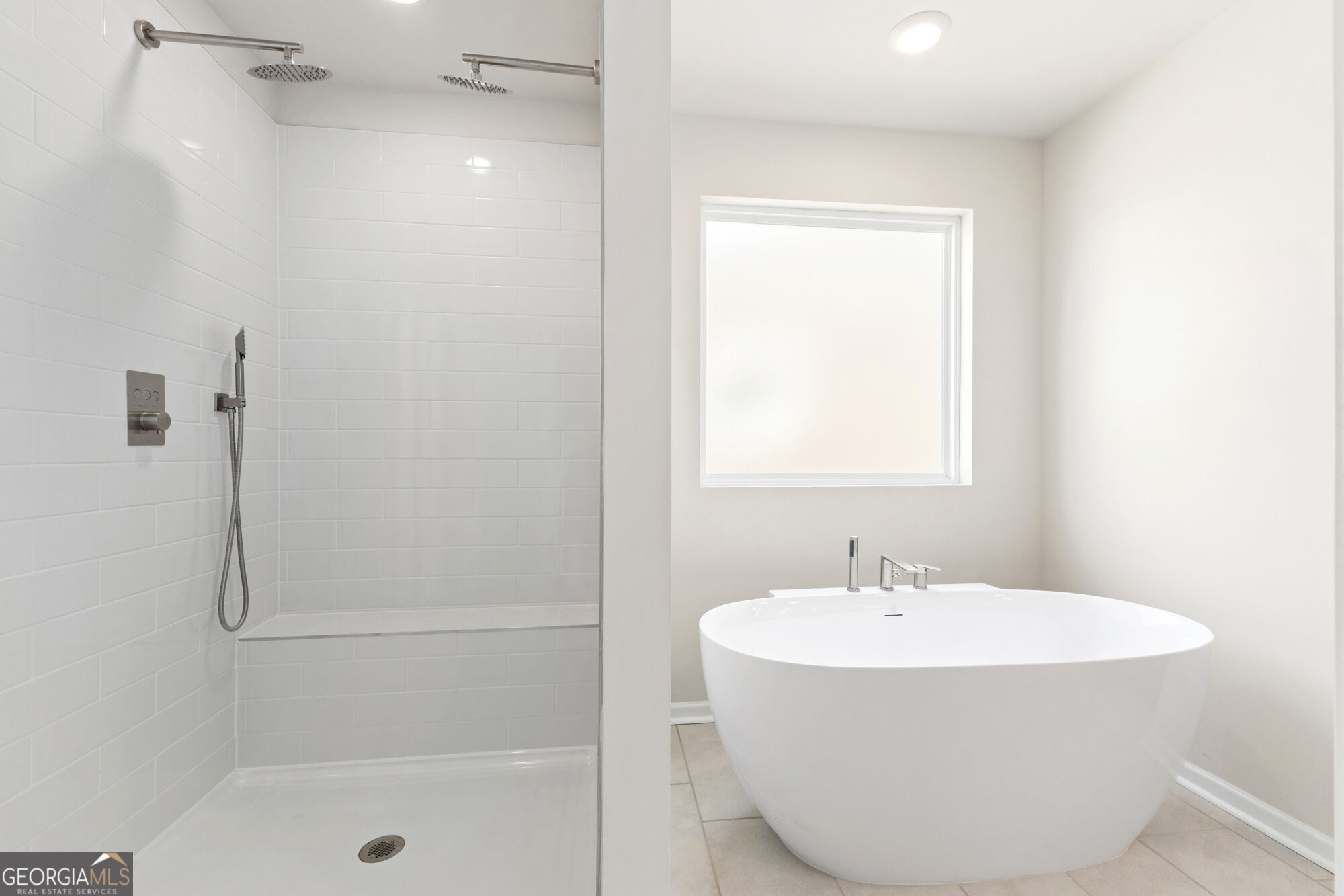1189 Dickens Road Property Photo 14