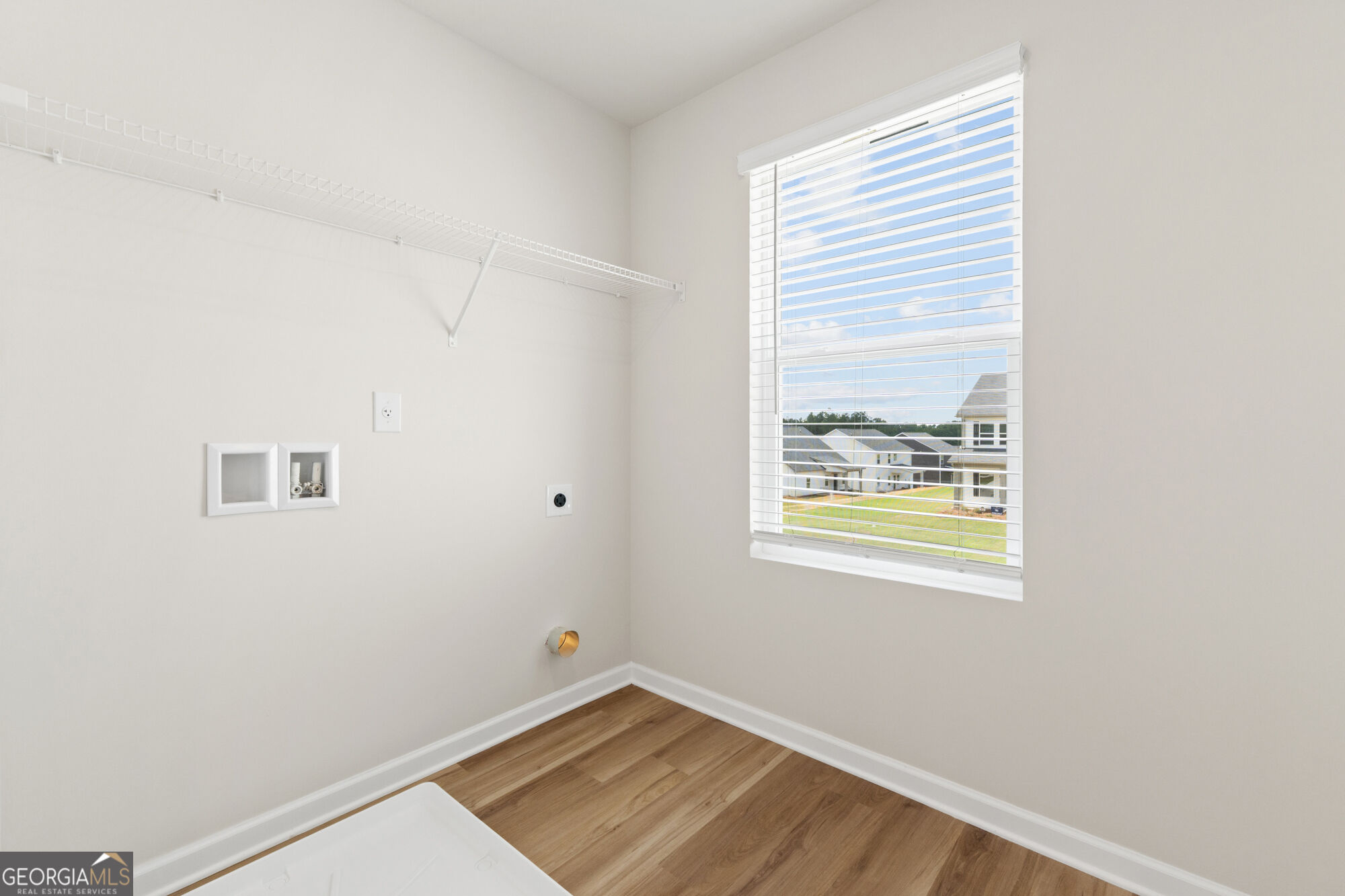 1189 Dickens Road Property Photo 19