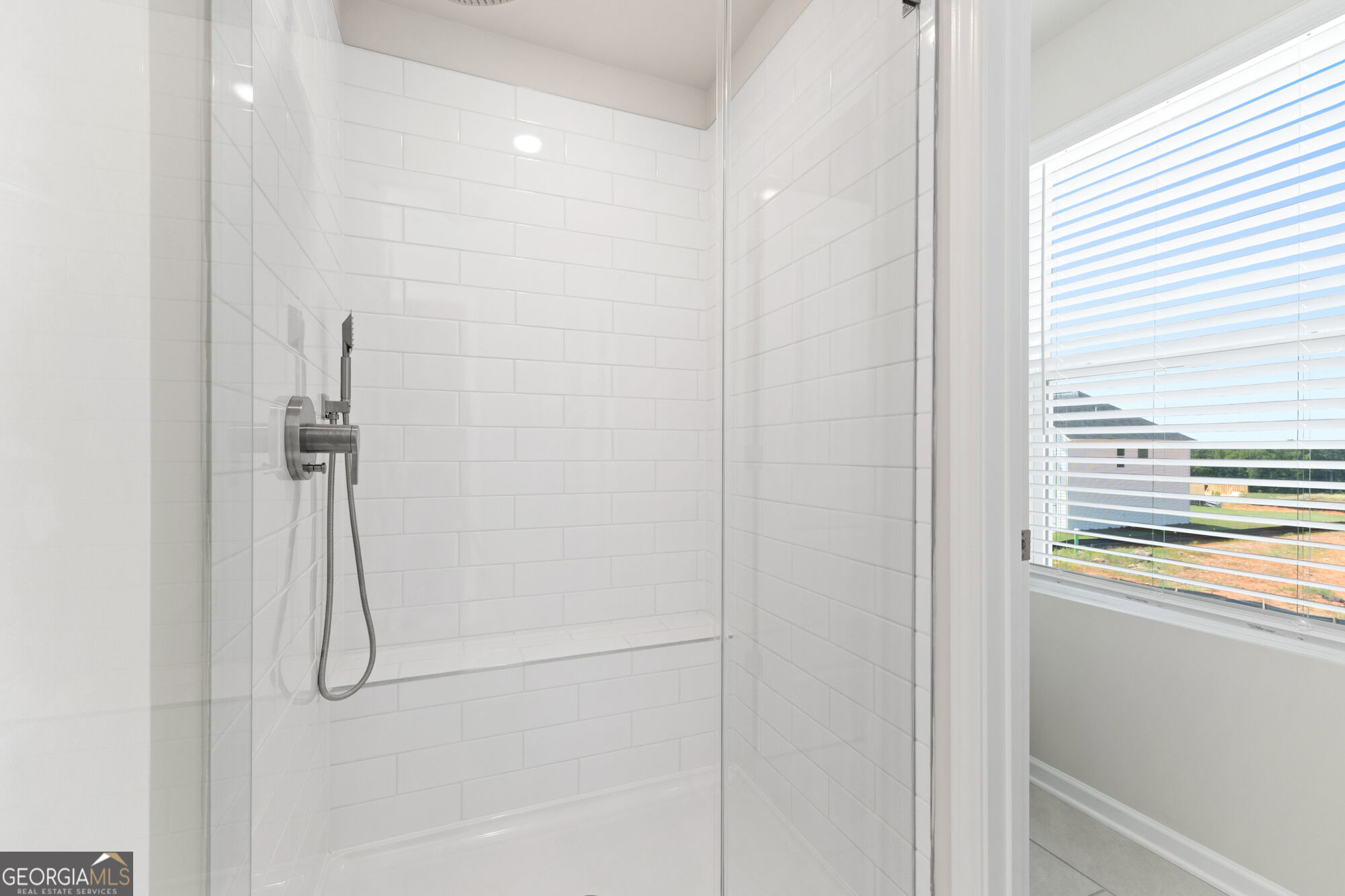 1219 Dickens Road Property Photo 5
