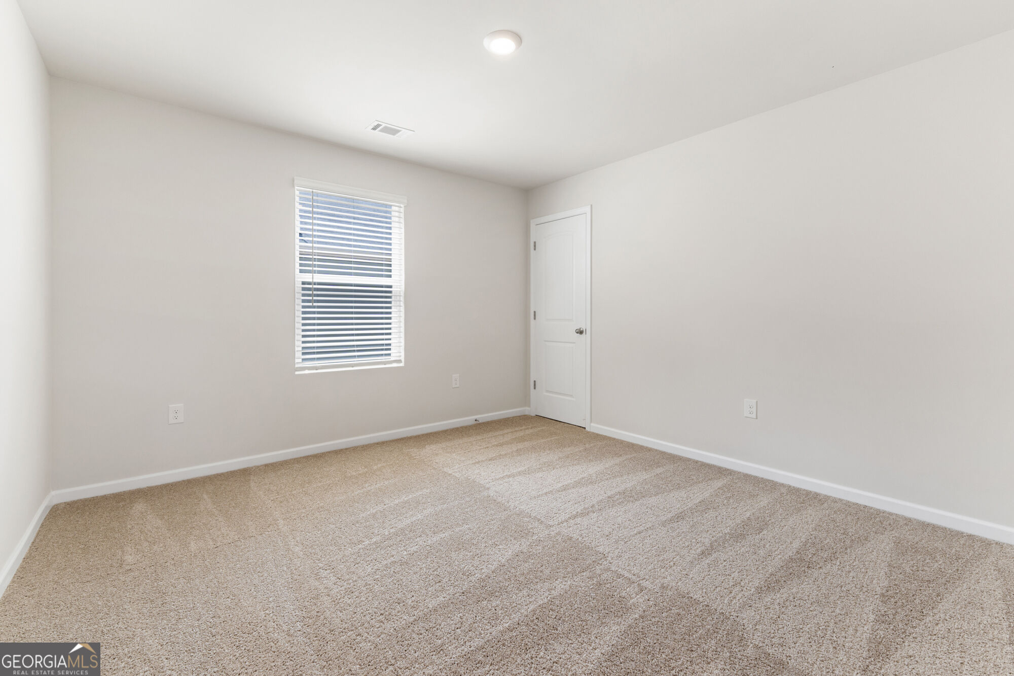 1219 Dickens Road Property Photo 8