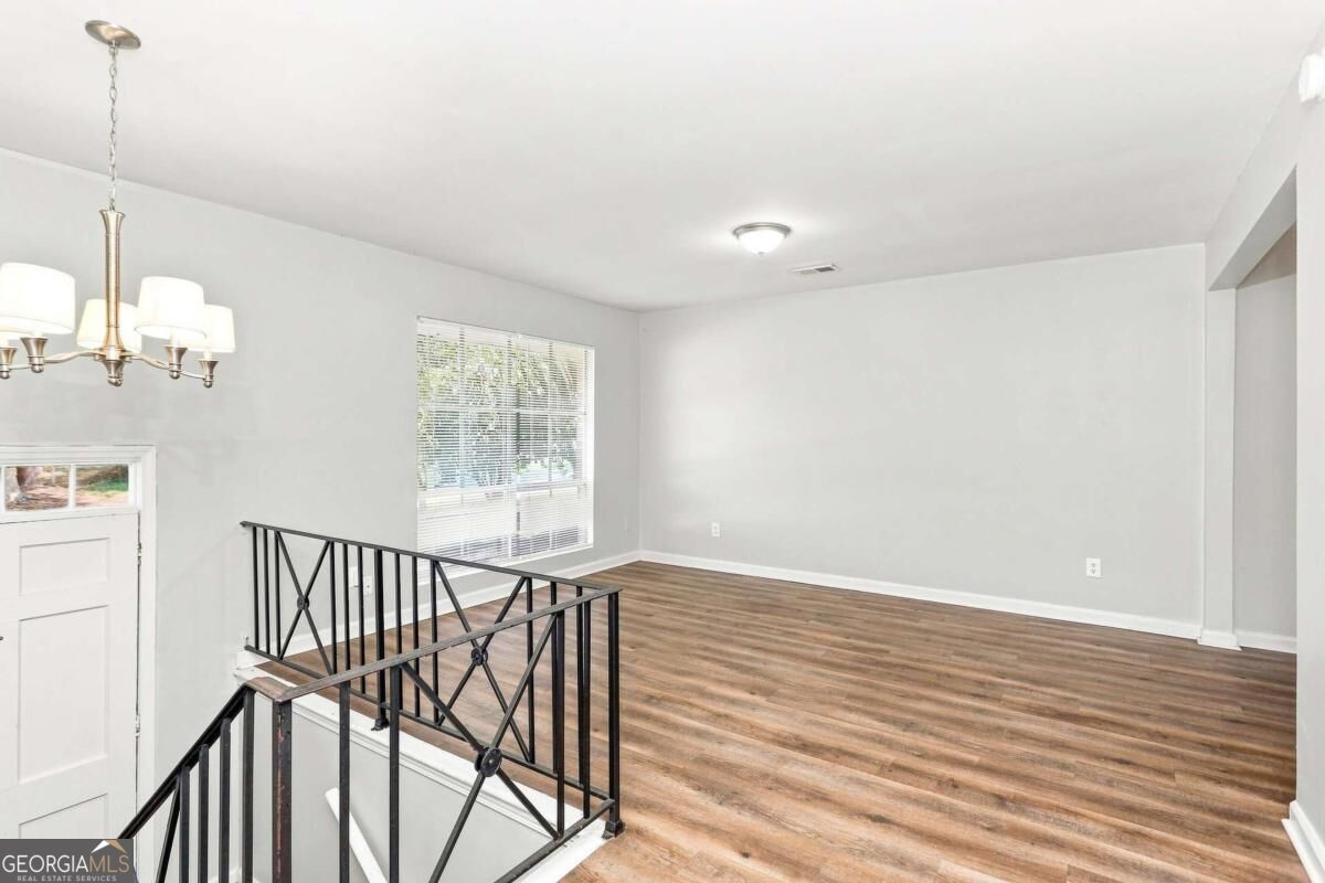 221 Whipporwill Way Property Photo 7