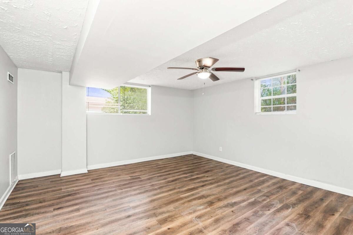 221 Whipporwill Way Property Photo 9