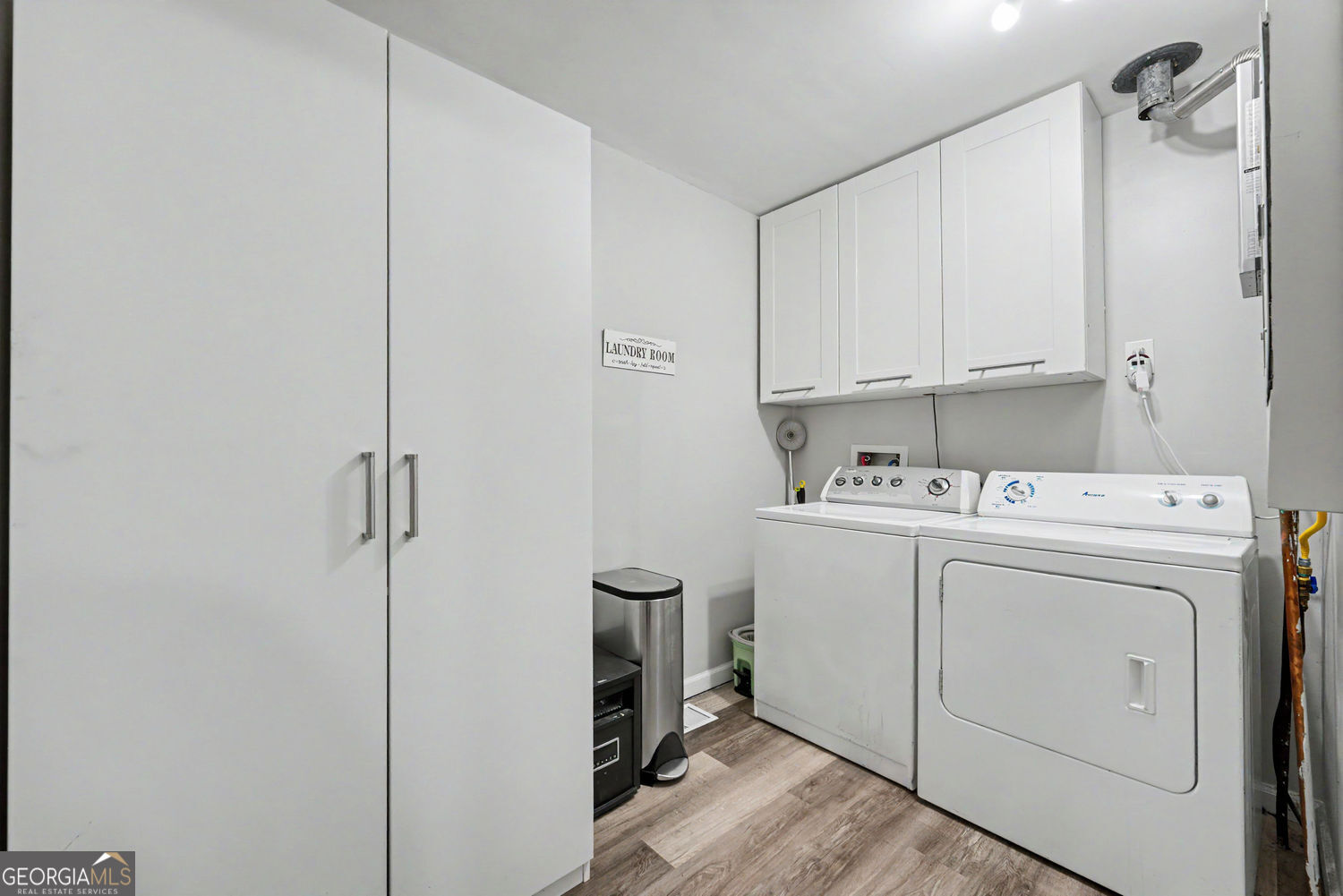 3462 Alcan Way Property Photo 17