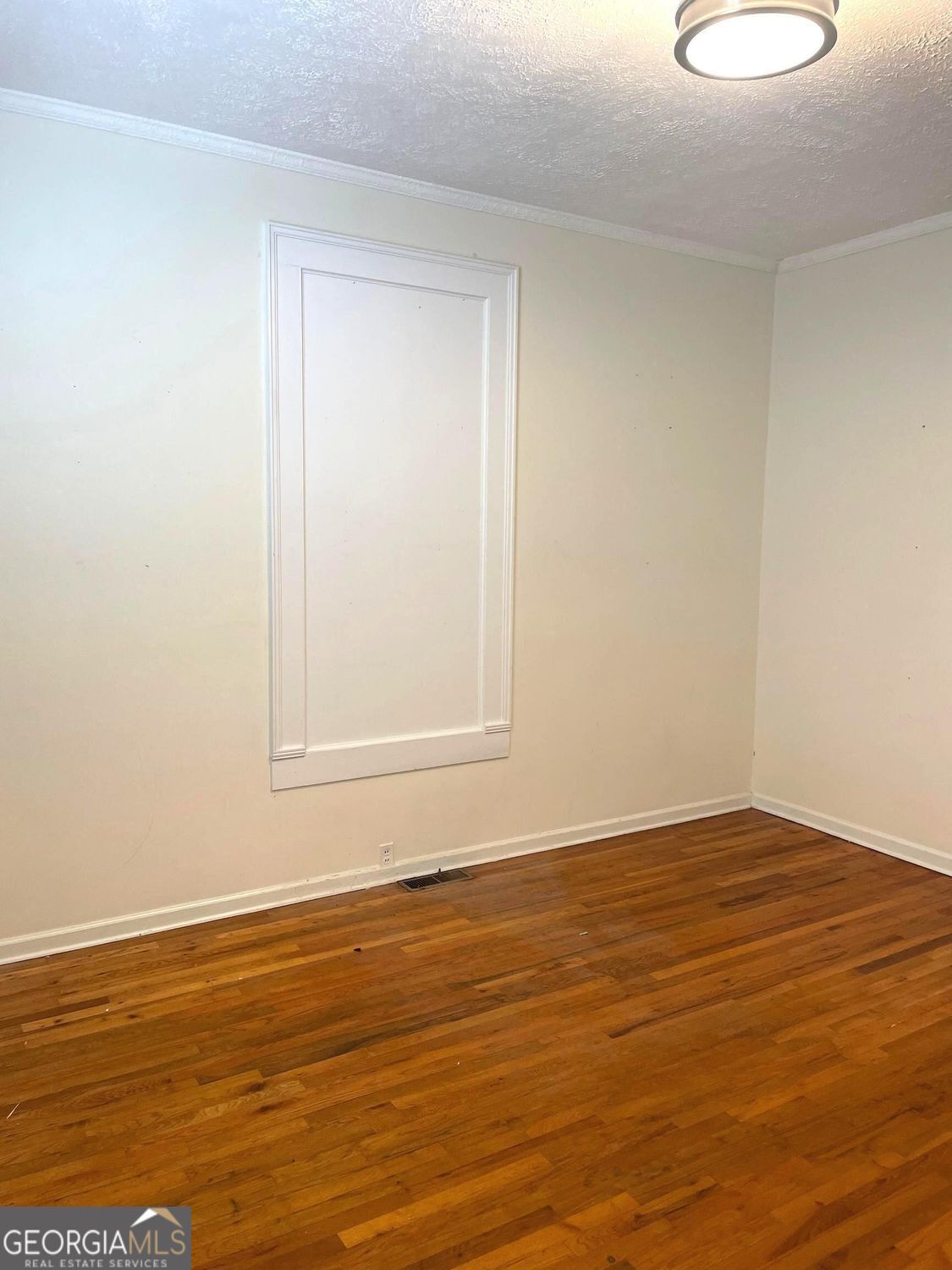 379 West Avenue Property Photo 30