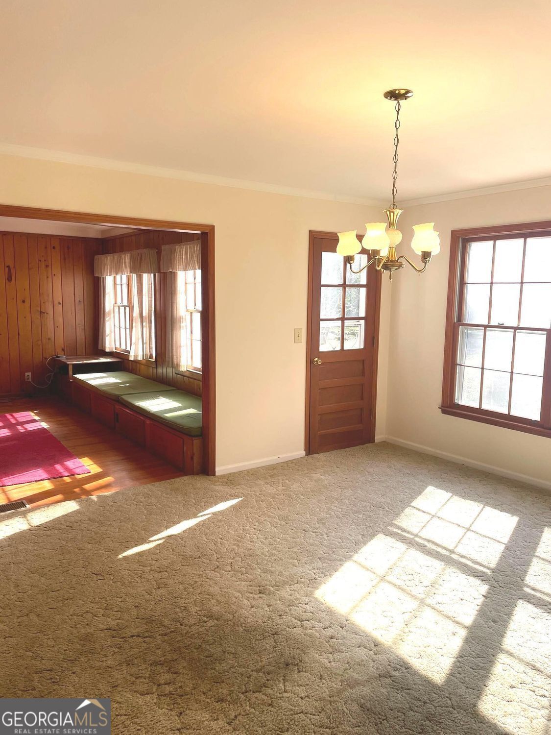 379 West Avenue Property Photo 55
