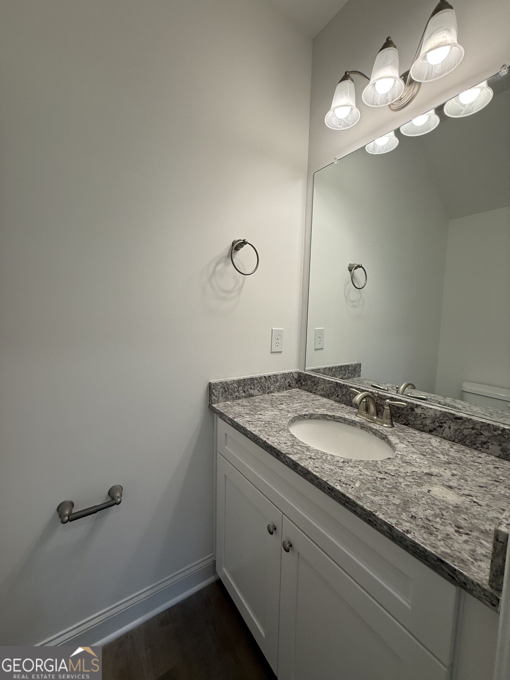 363 Laney Road Property Photo 4