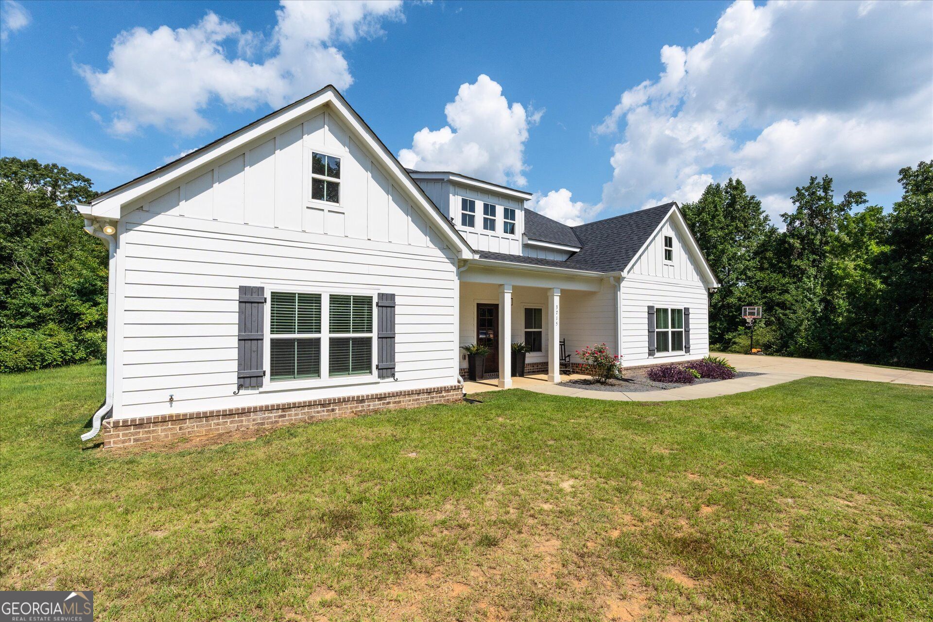 3715 Ga Highway 219 Property Photo 6