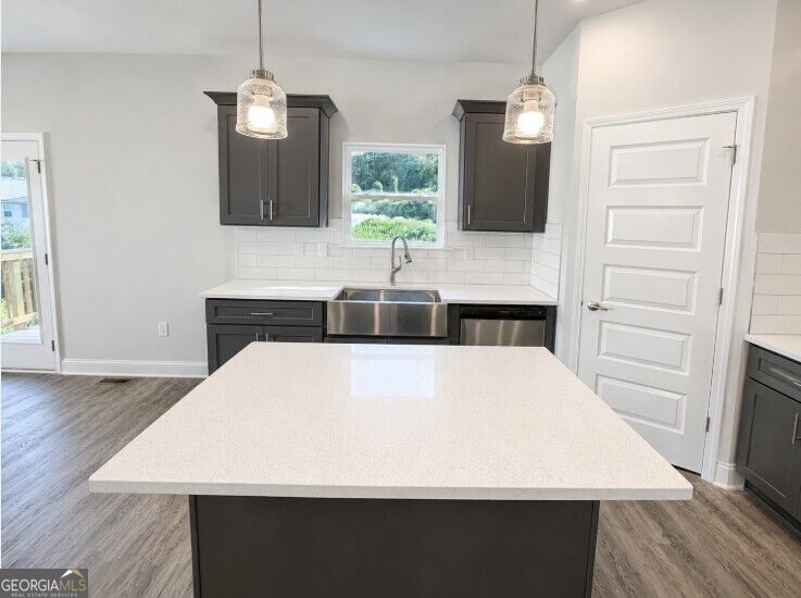 660 Bald Ridge Circle Property Photo 4